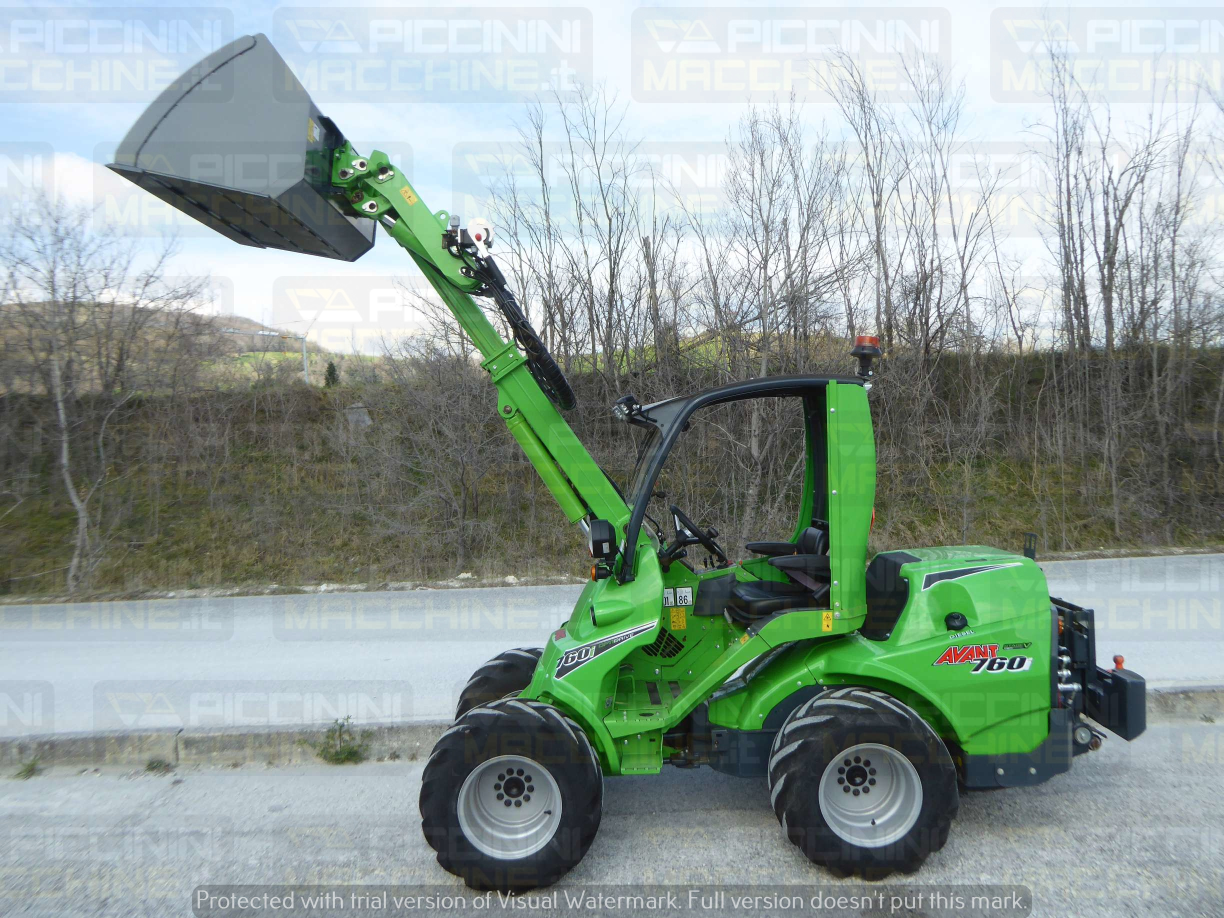 Pala gommata Avant 760I in vendita - foto 6