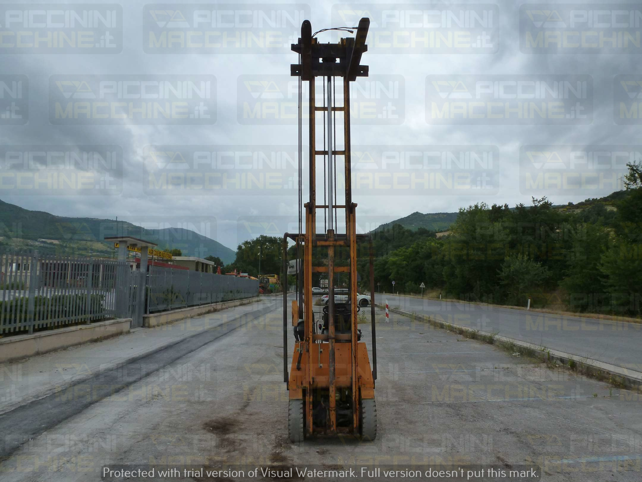 Carrello elevatore a gas OM BM10 in vendita - foto 5