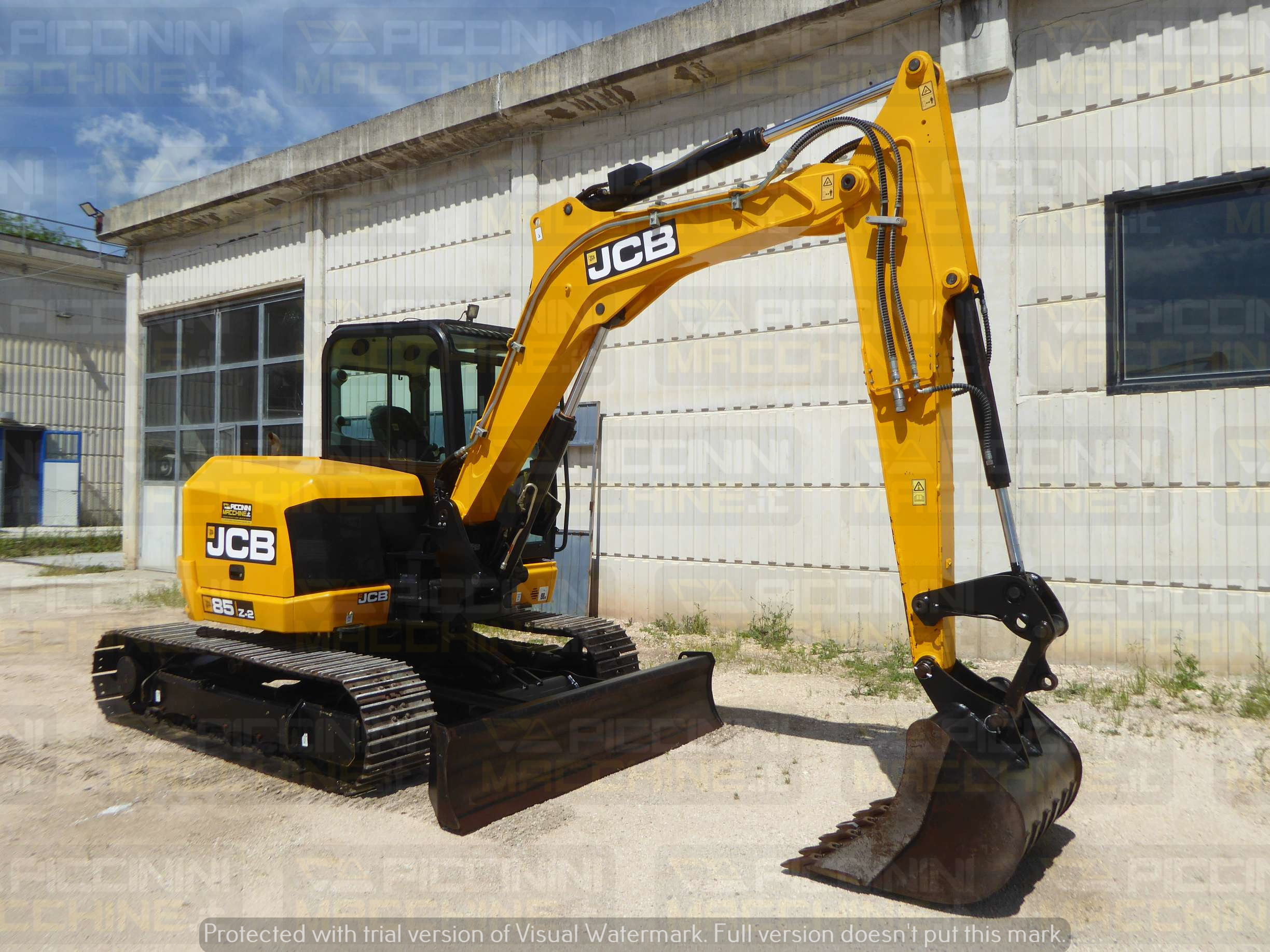 Escavatore cingolato JCB 85Z-2 in vendita - foto 3
