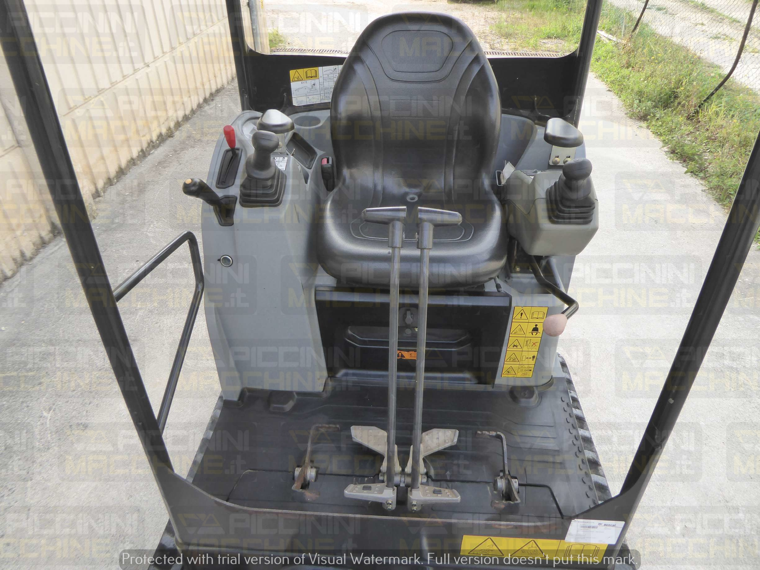 Miniescavatore Bobcat E17Z in vendita - foto 11
