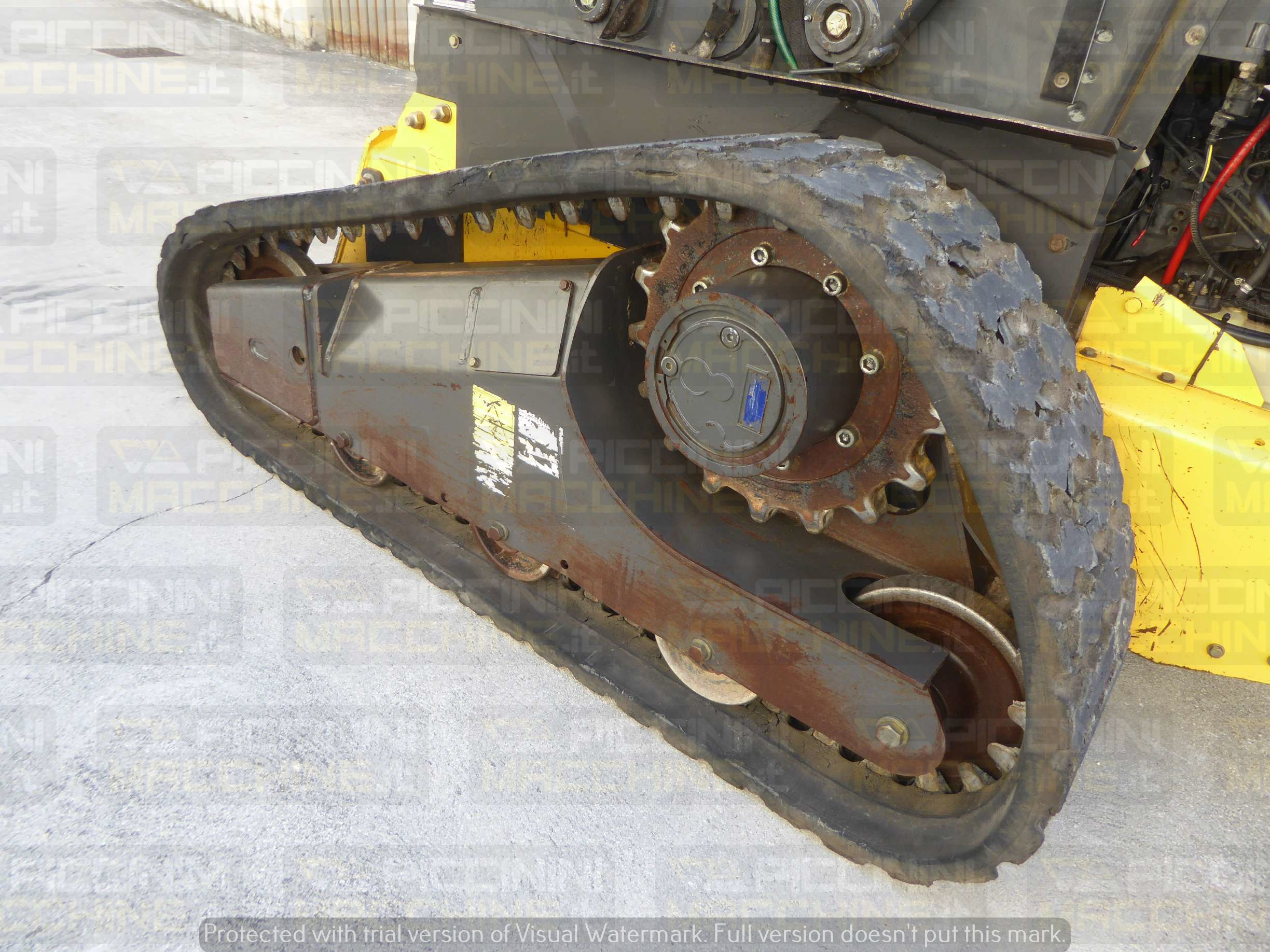 Pala cingolata New Holland C175 in vendita - foto 10