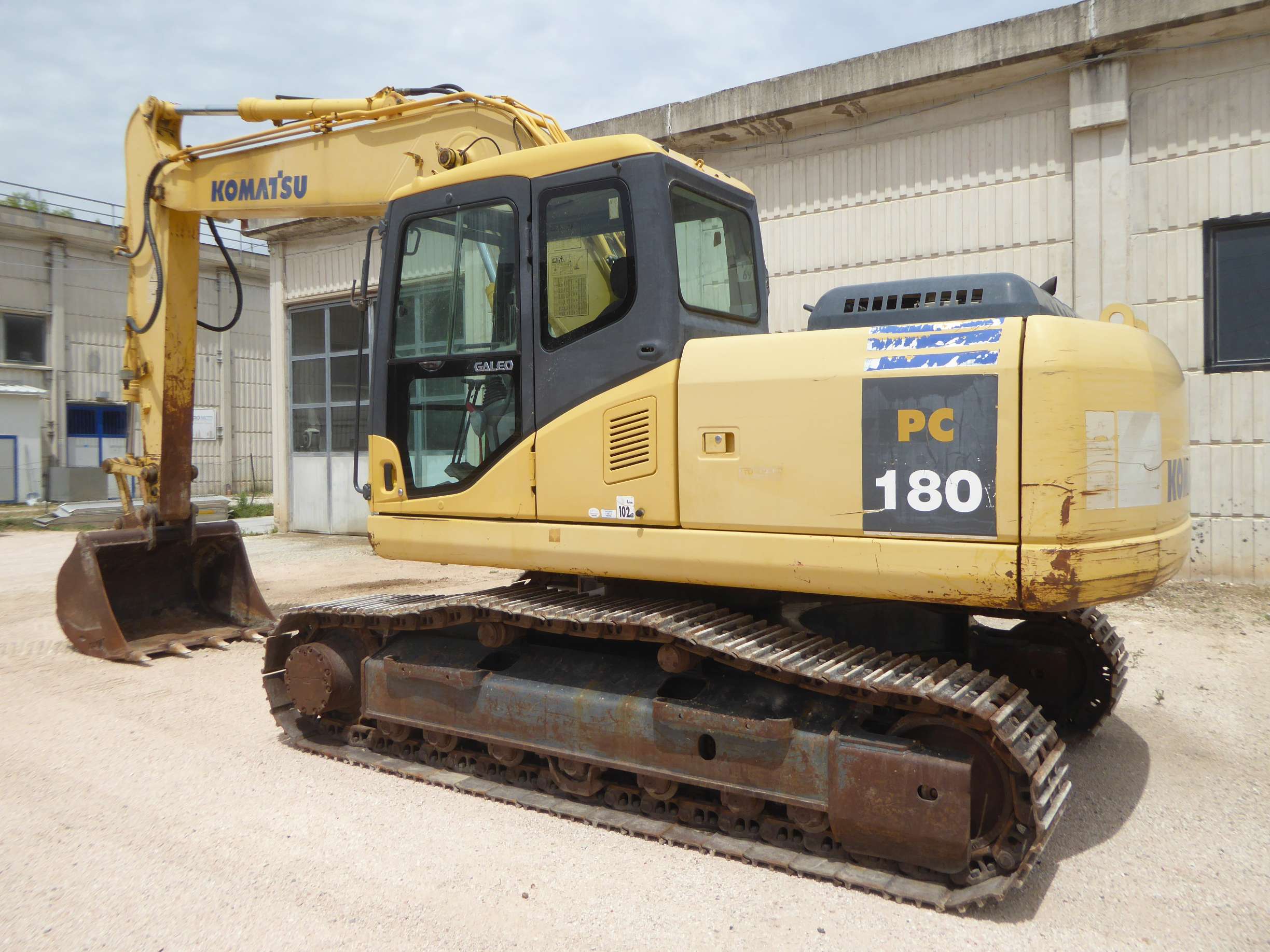 Escavatore cingolato Komatsu PC180NLC-7K in vendita - foto 3