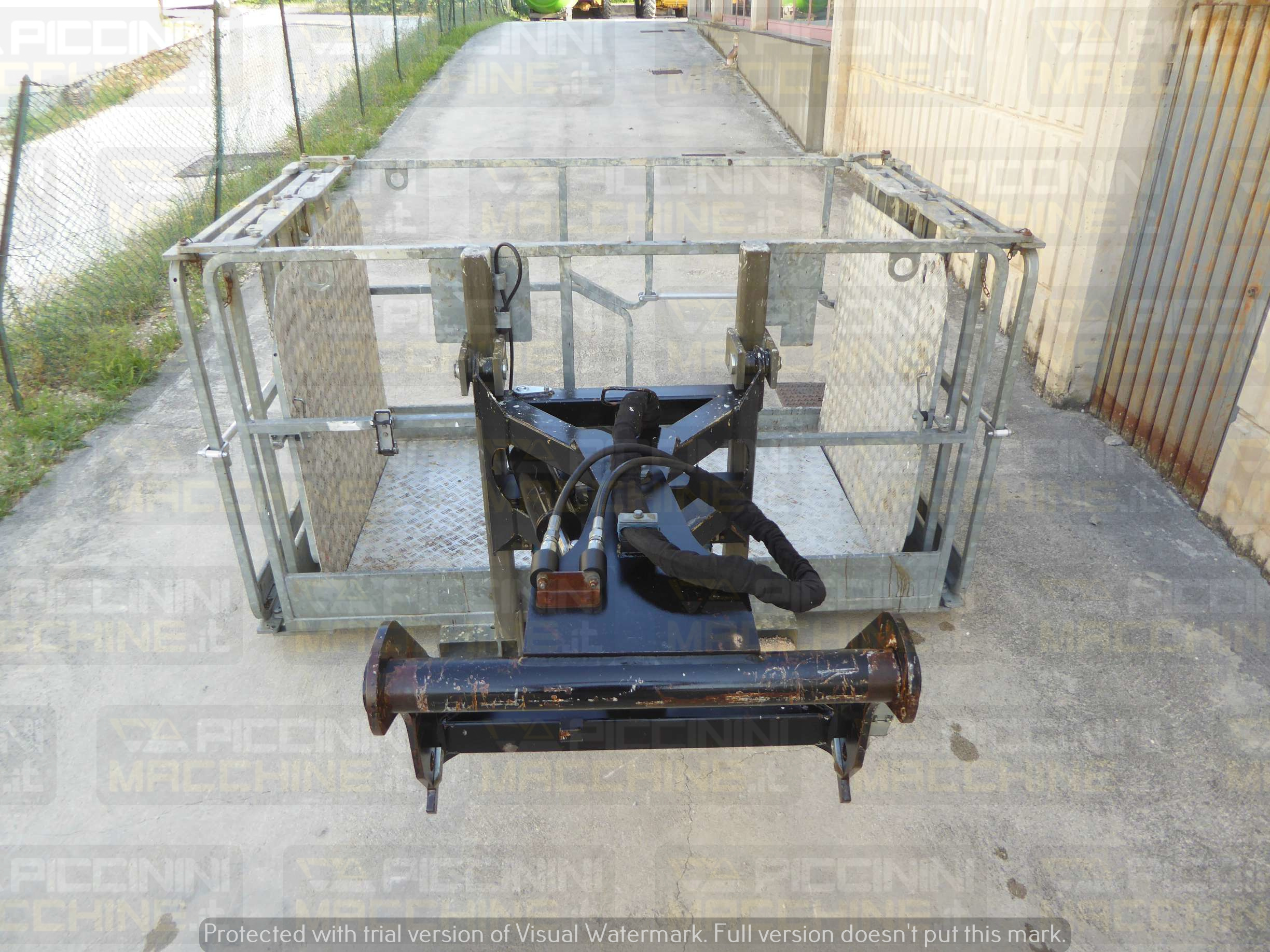 Piattaforma estensibile e pivottante Manitou 2,25-4 ML in vendita - foto 4
