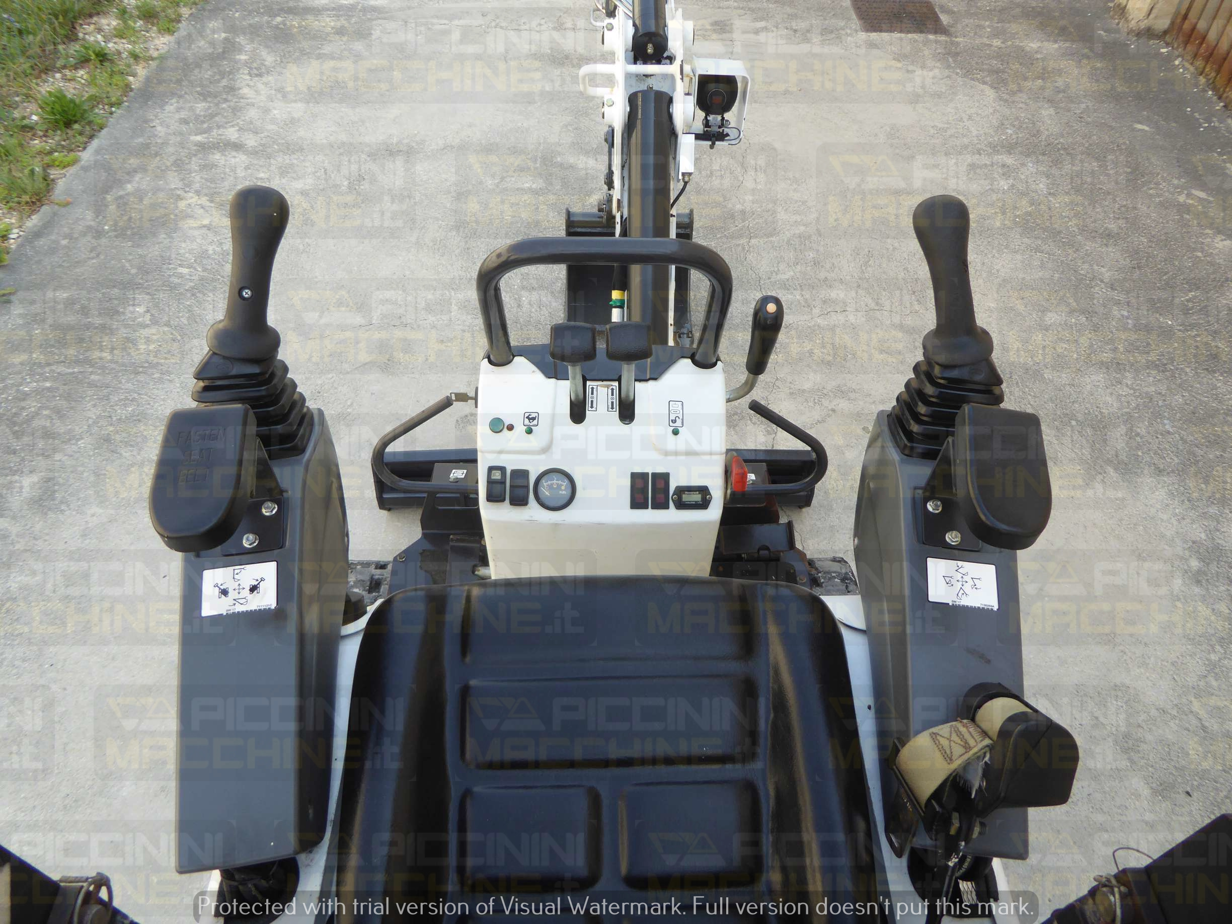 Miniescavatore Bobcat E10Z in vendita - foto 10