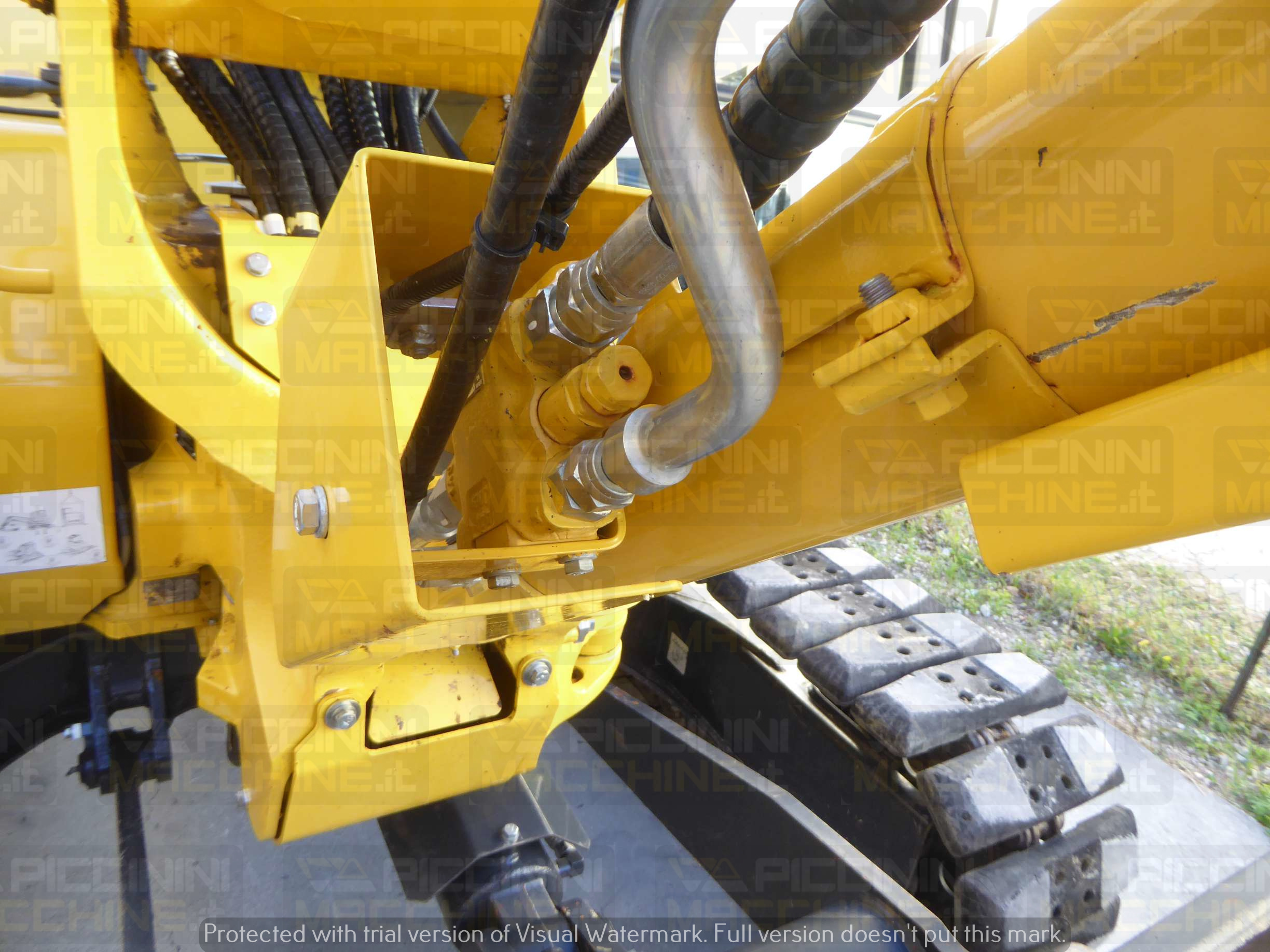 Escavatore cingolato Komatsu PC88MR-11 in vendita - foto 7
