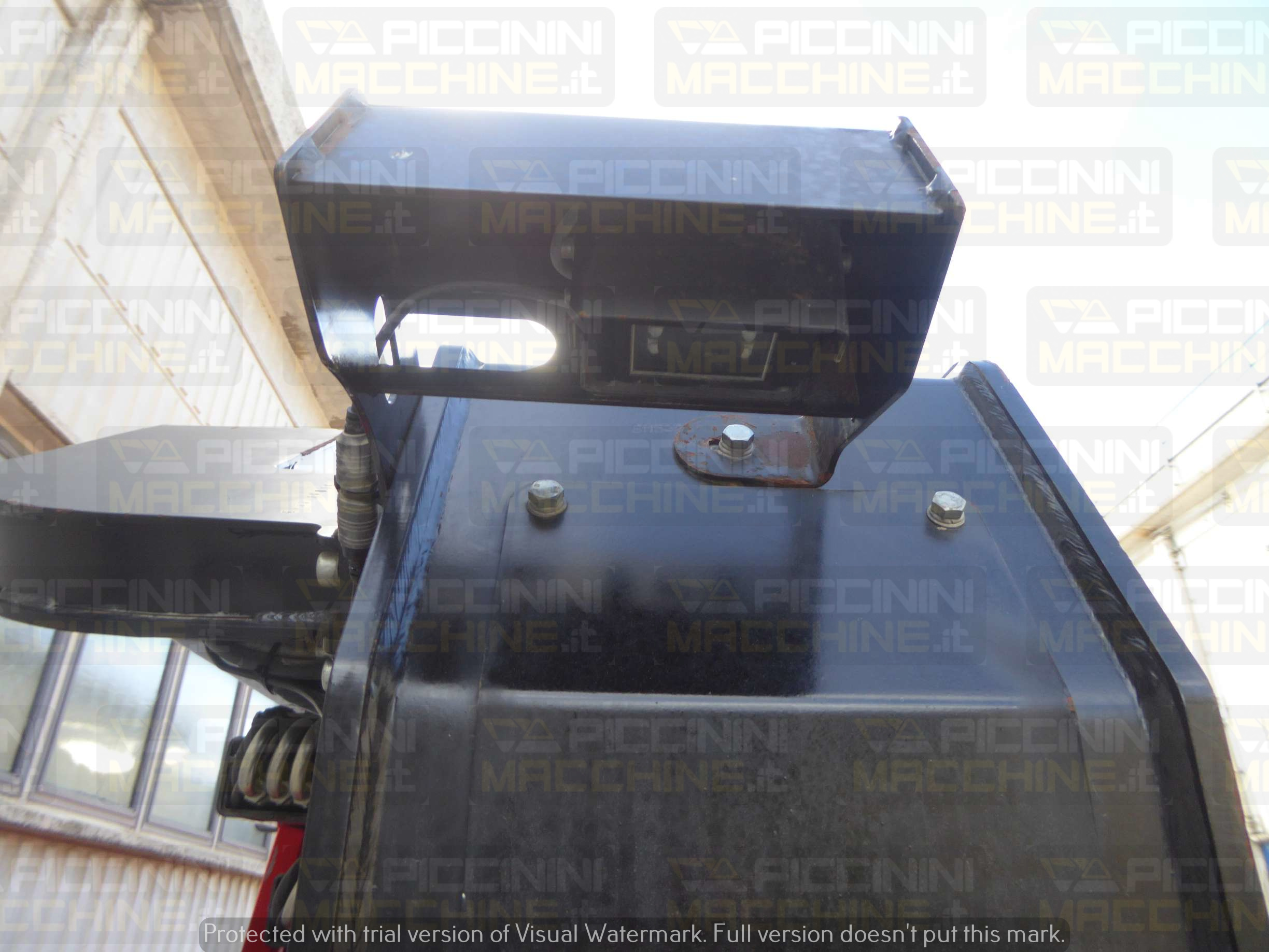 Sollevatore telescopico Manitou MRT3050 PLUS PRIVILEGE in vendita - foto 10