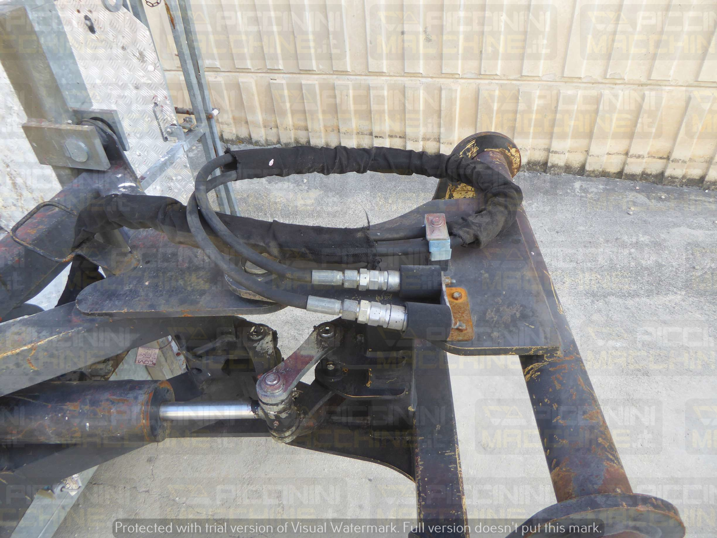 Piattaforma estensibile e pivottante Manitou 2,25-4 ML in vendita - foto 3