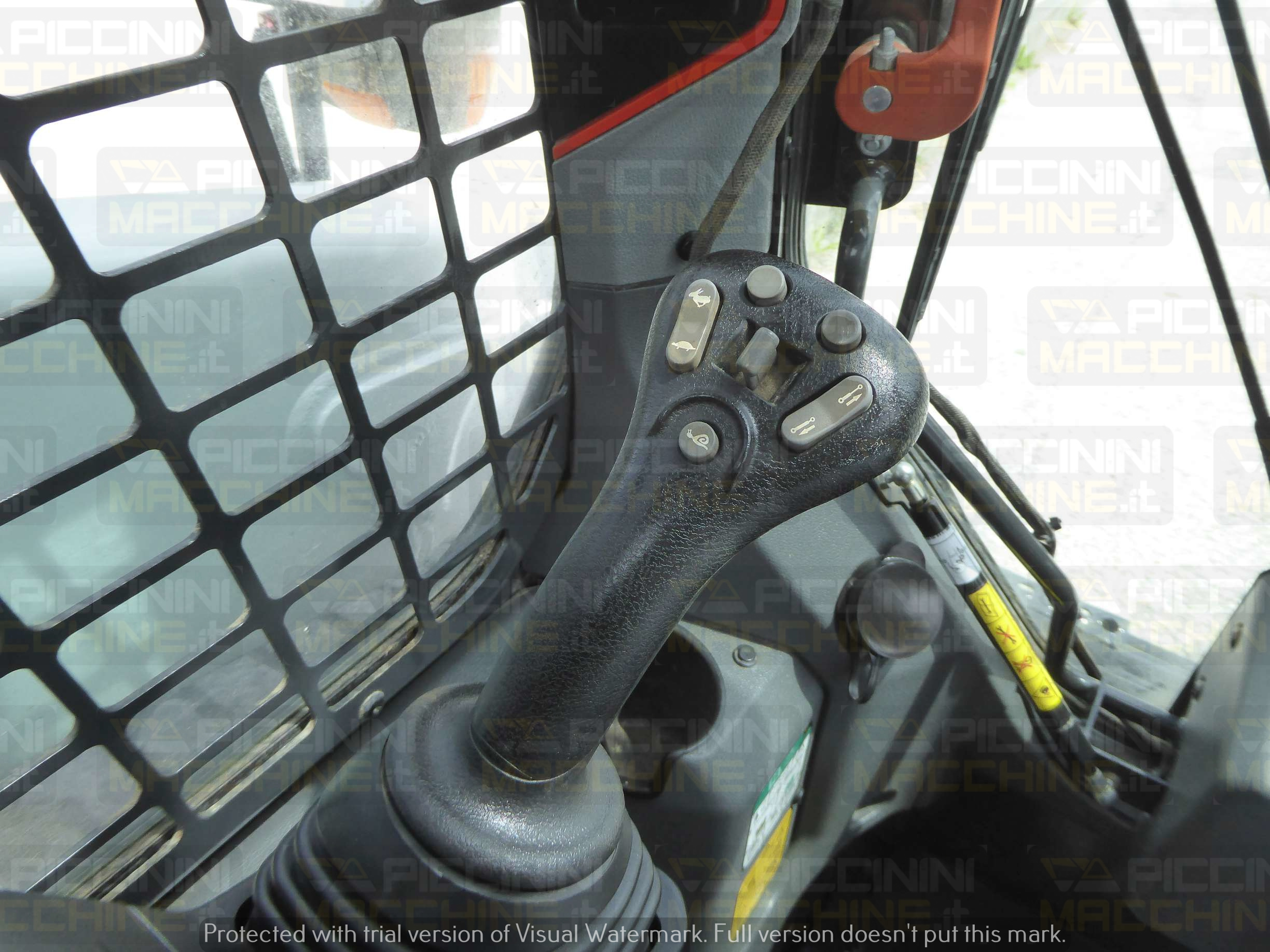 Minipala gommata Bobcat S76 in vendita - foto 10