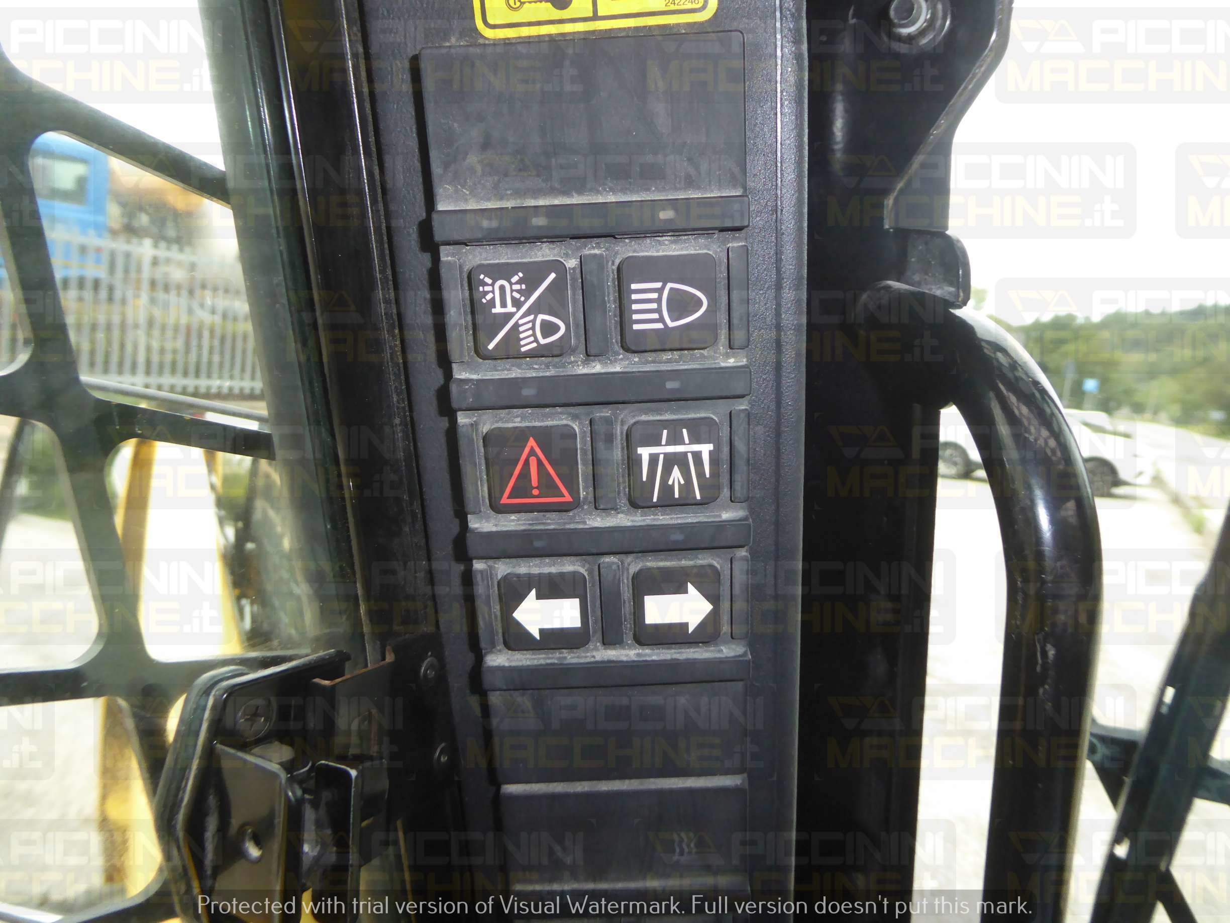 Pala cingolata Gehl RT165 HF in vendita - foto 10