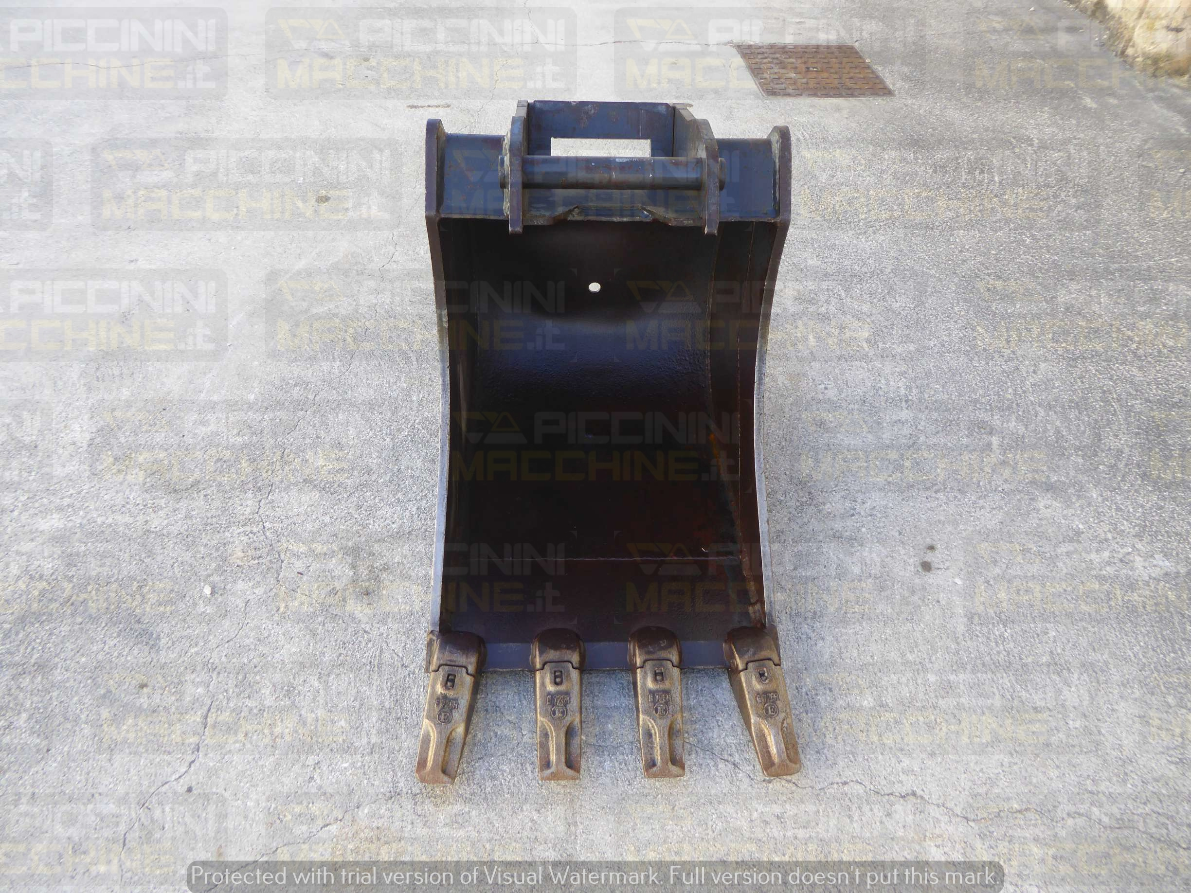 Escavatore cingolato Takeuchi TB257FR in vendita - foto 8