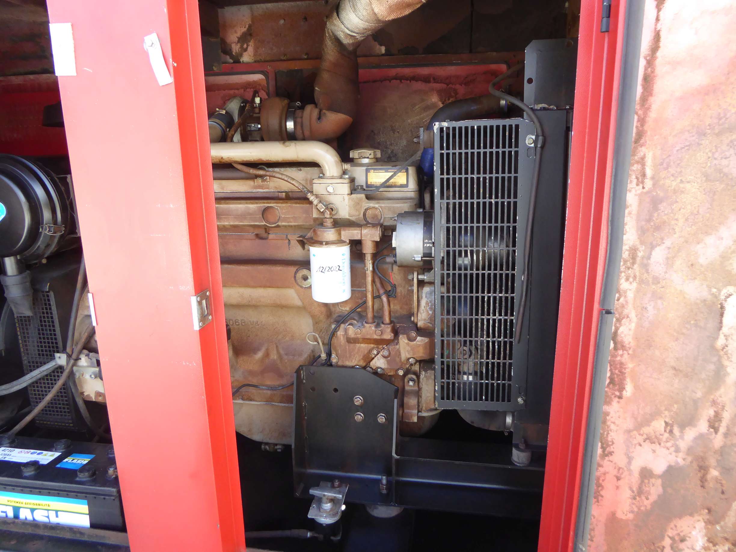 Gruppo elettrogeno con motore JOHN DEERE 100 KVA-80 KW in vendita - foto 10