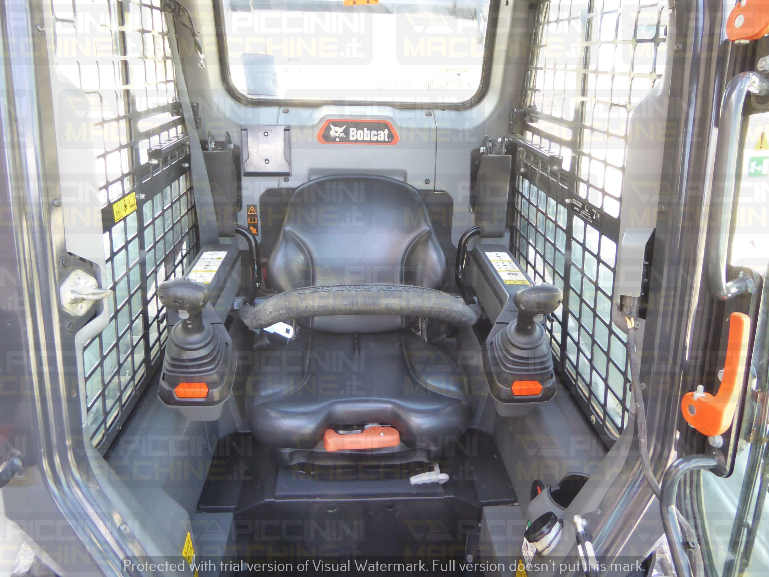 Pala cingolata Bobcat T66 HF in vendita - foto 8