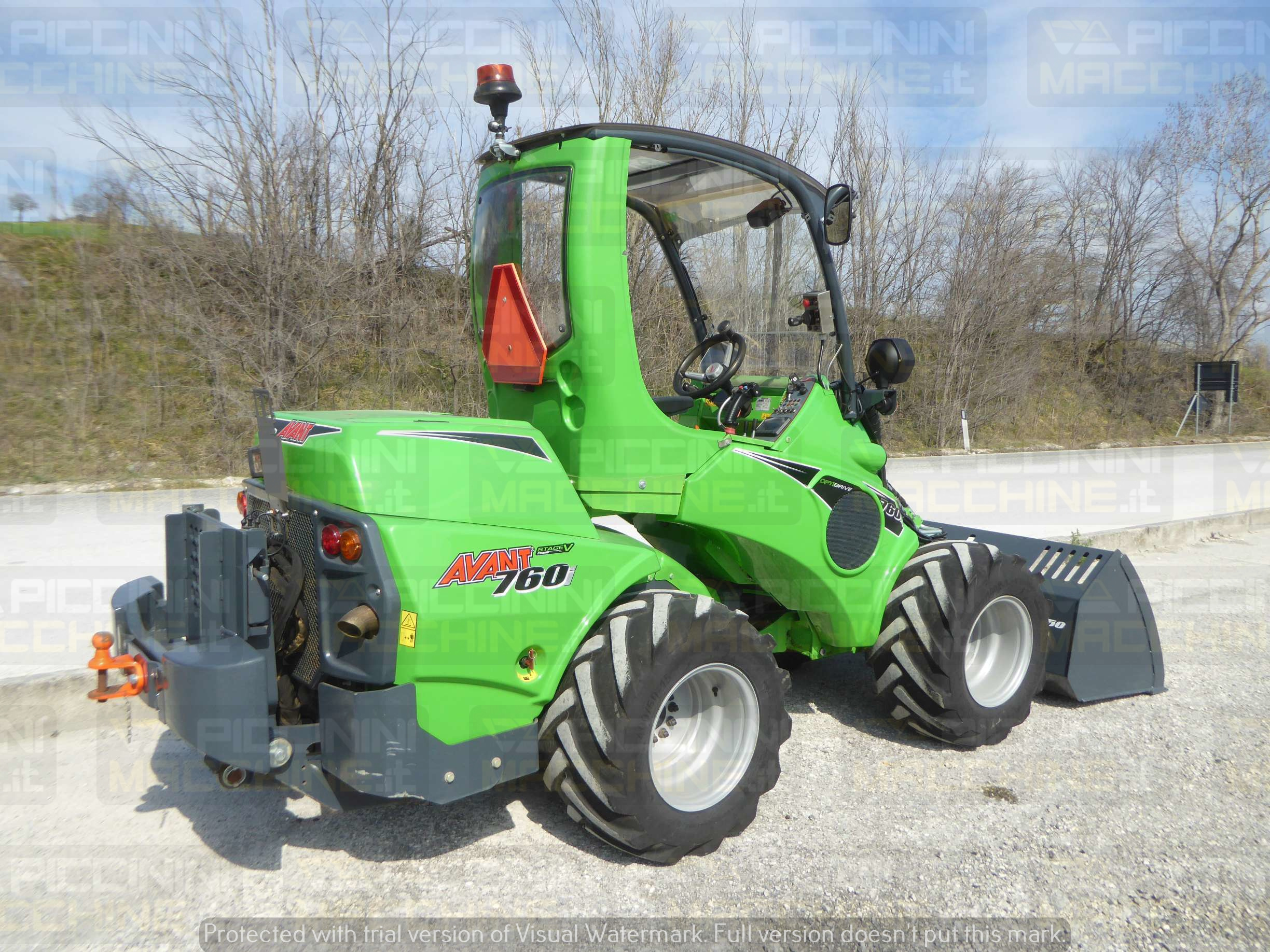 Pala gommata Avant 760I in vendita - foto 4