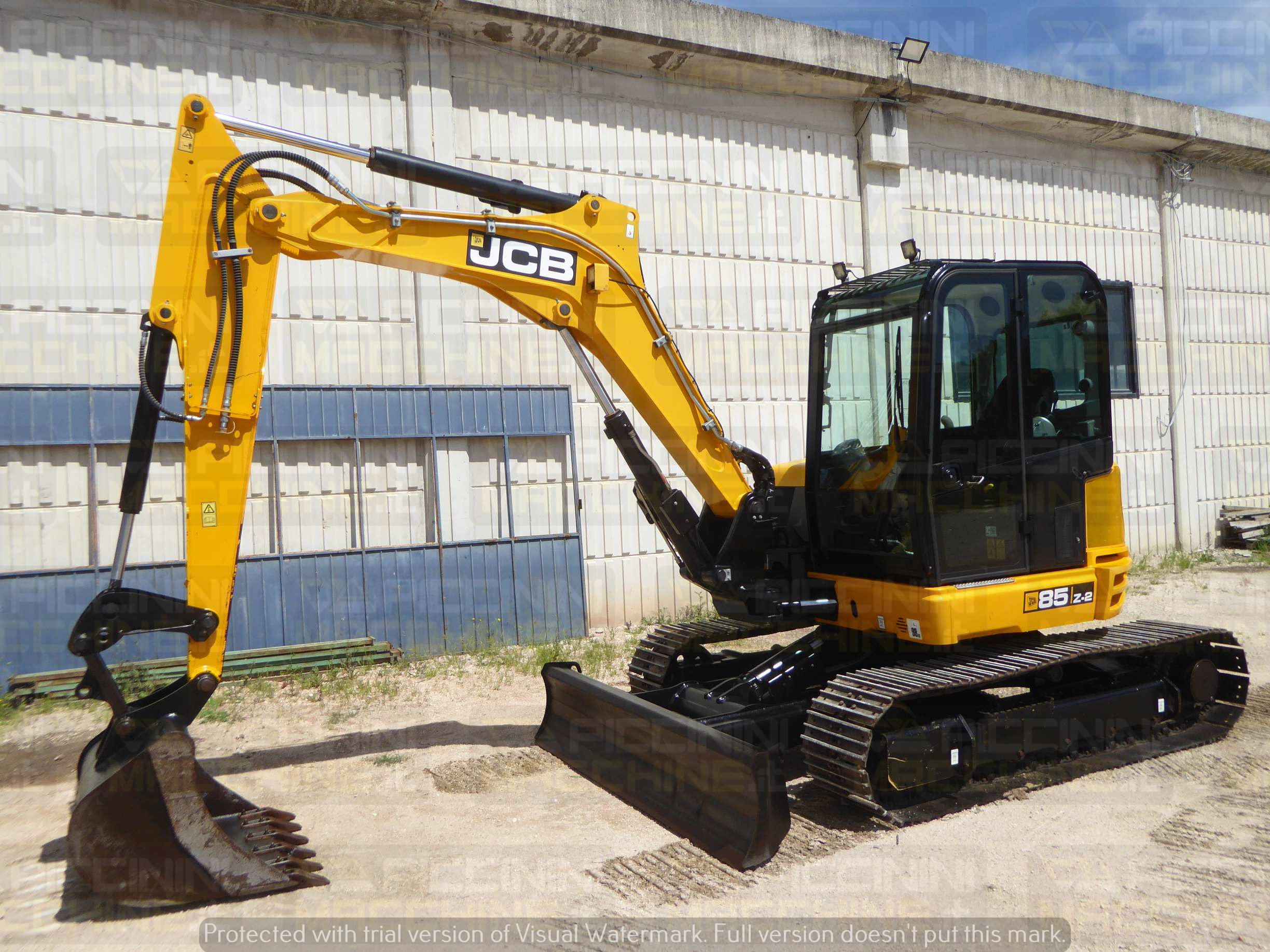 Escavatore cingolato JCB 85Z-2 in vendita - foto 2