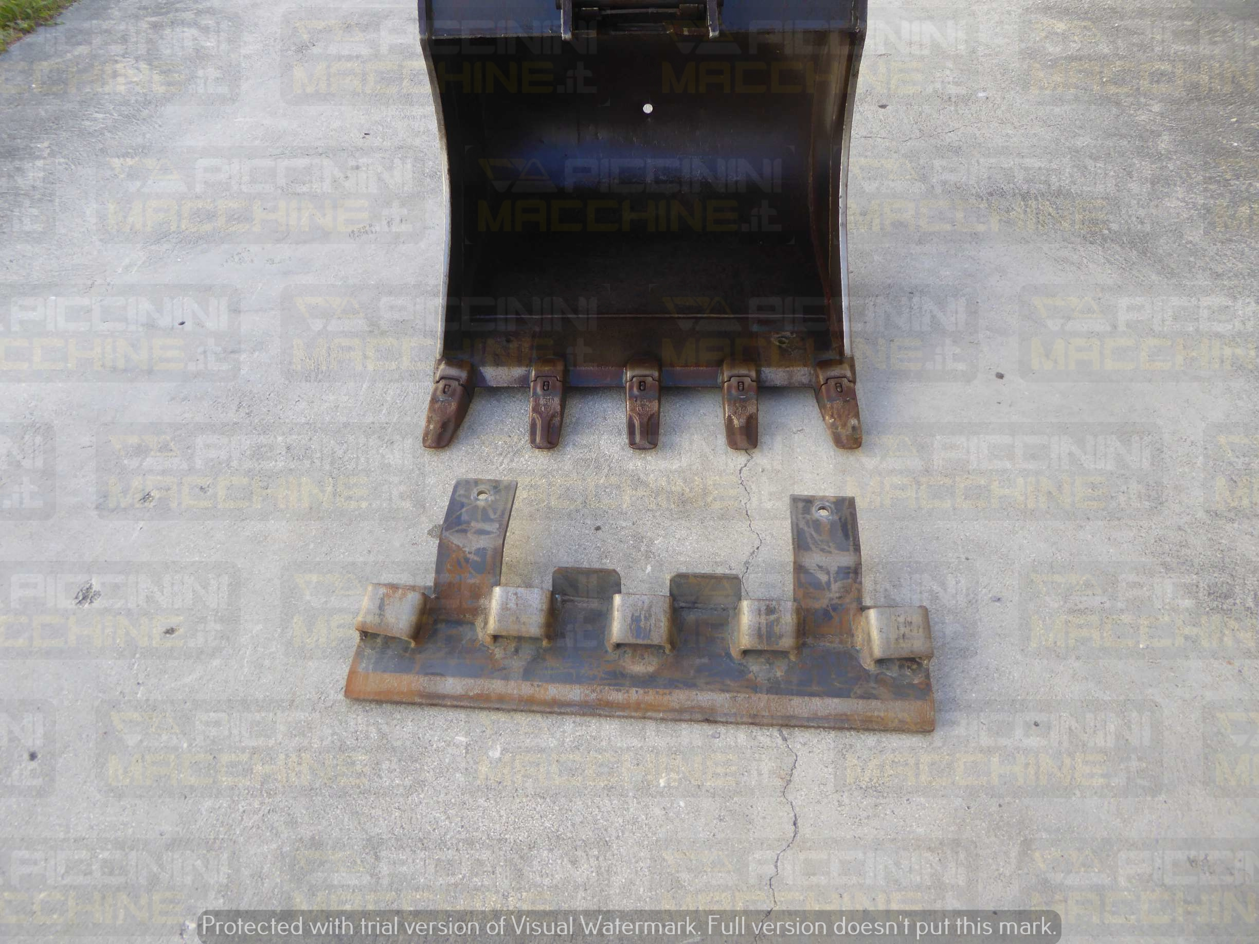 Escavatore cingolato Takeuchi TB257FR in vendita - foto 10