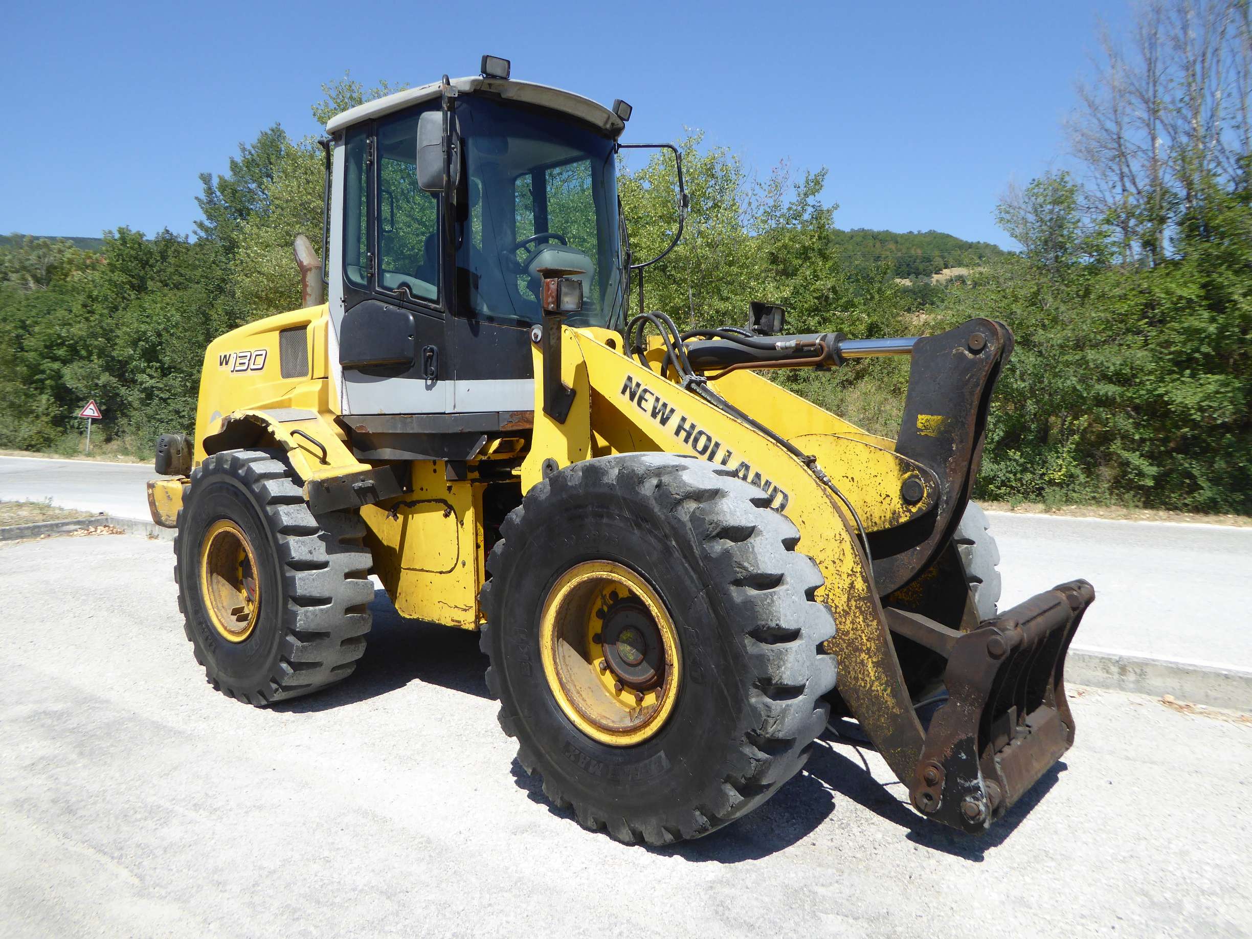 Pala gommata New Holland W130 in vendita - foto 5