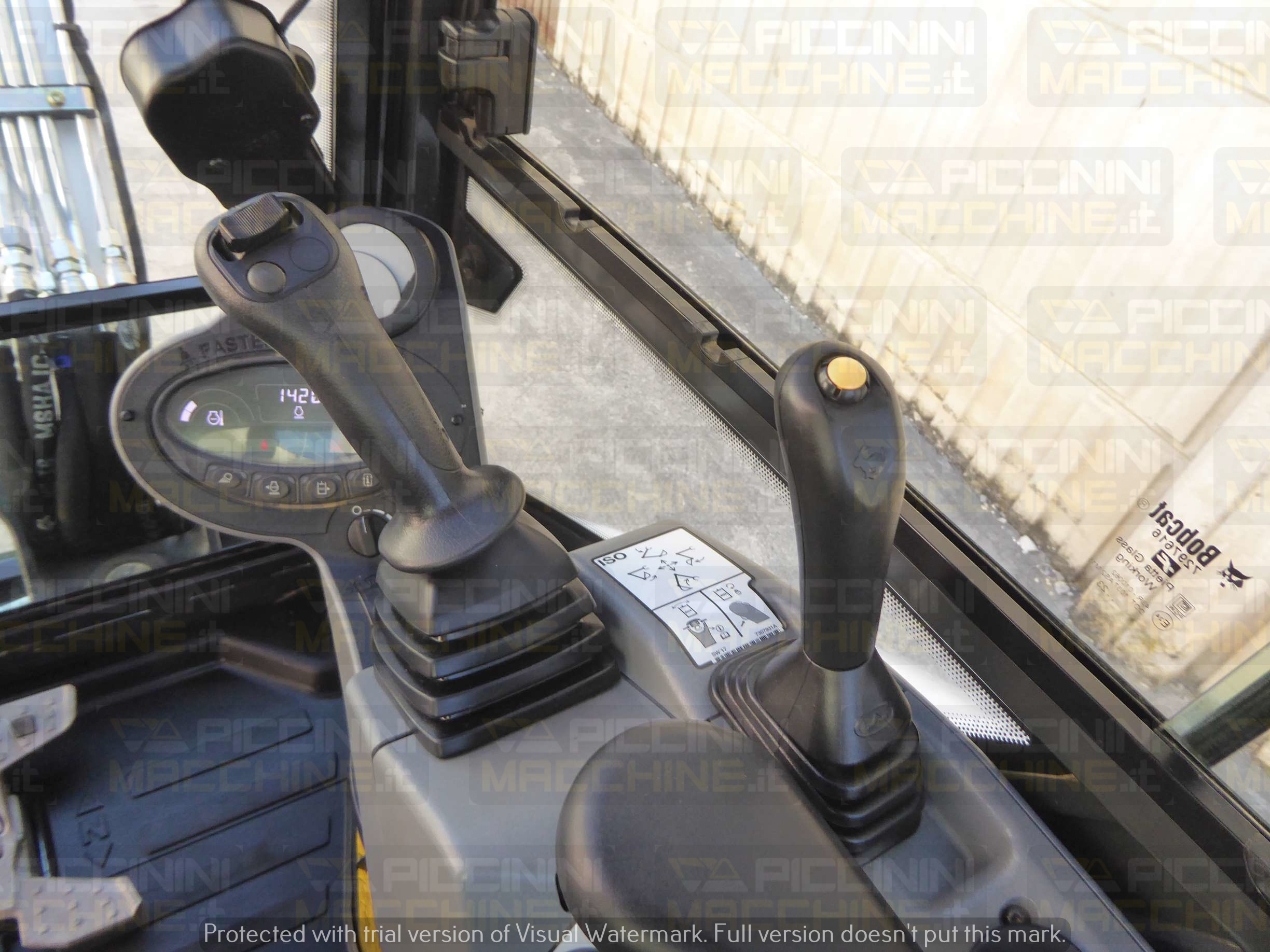 Miniescavatore Bobcat E27Z in vendita - foto 14