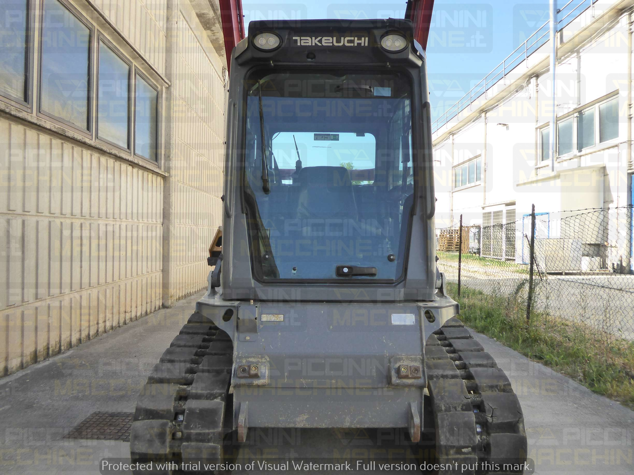 Pala cingolata Takeuchi TL10V2 in vendita - foto 10