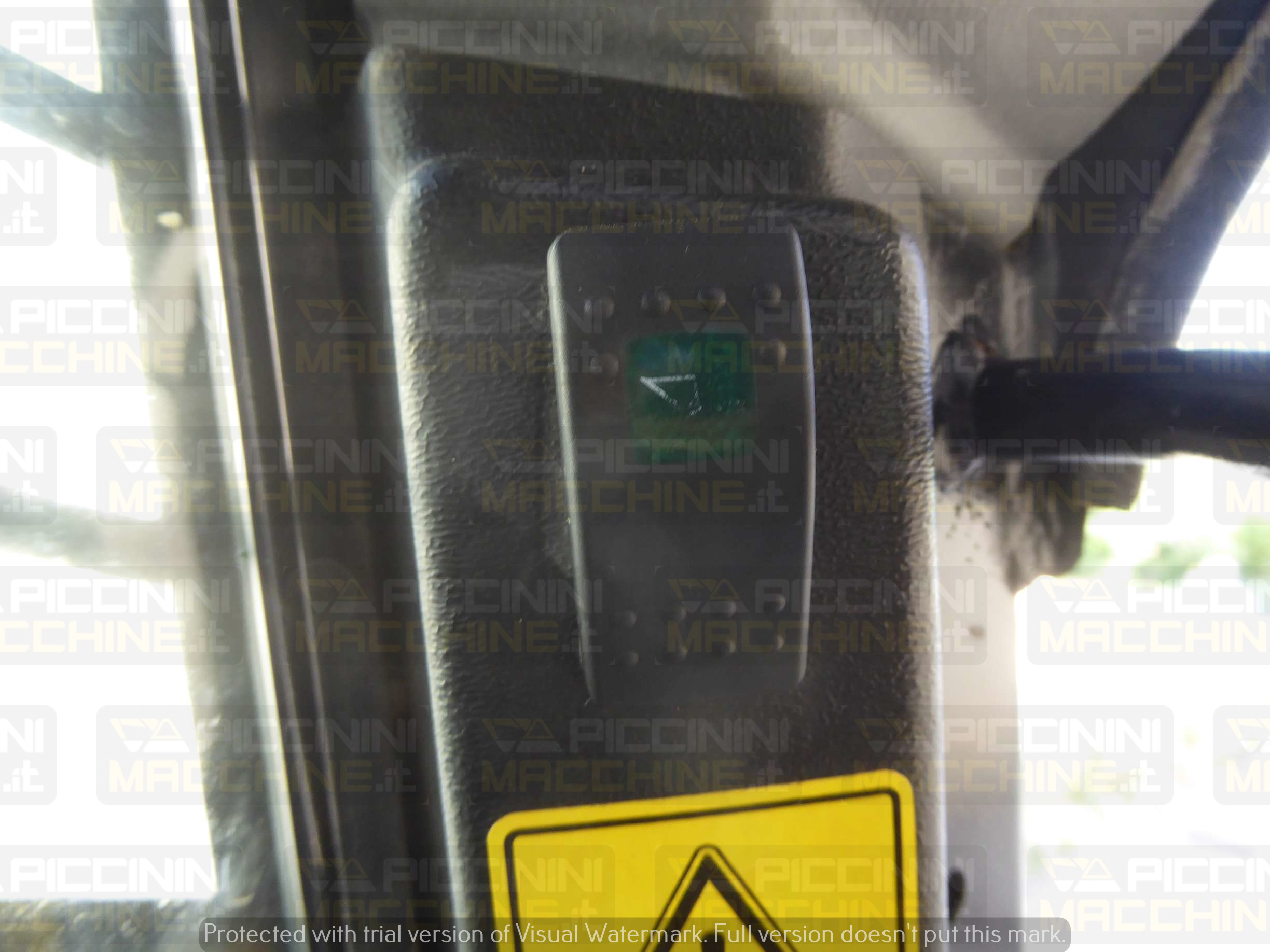 Minipala gommata Gehl V270 HF in vendita - foto 11
