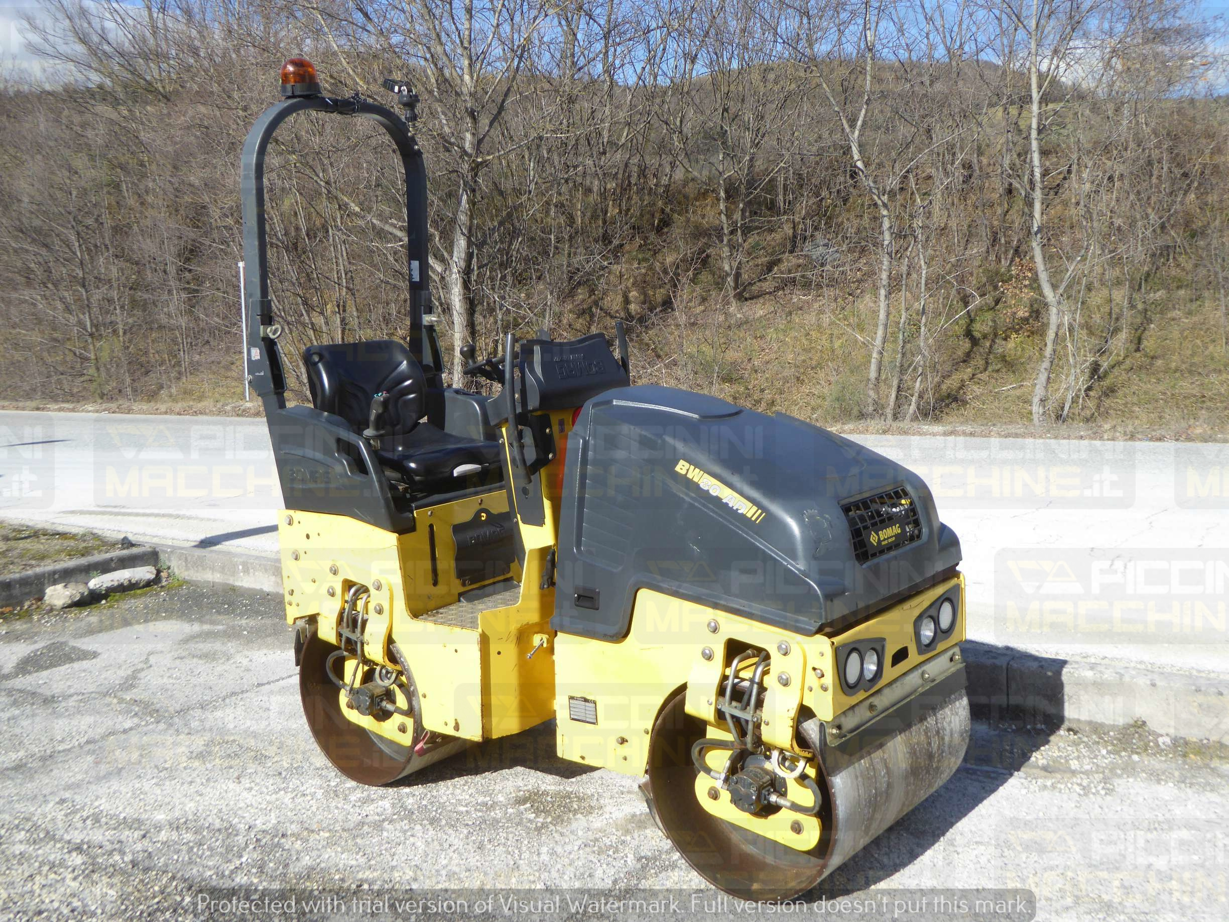 Rullo compressore tandem Bomag BW80AD-5 in vendita - foto 3