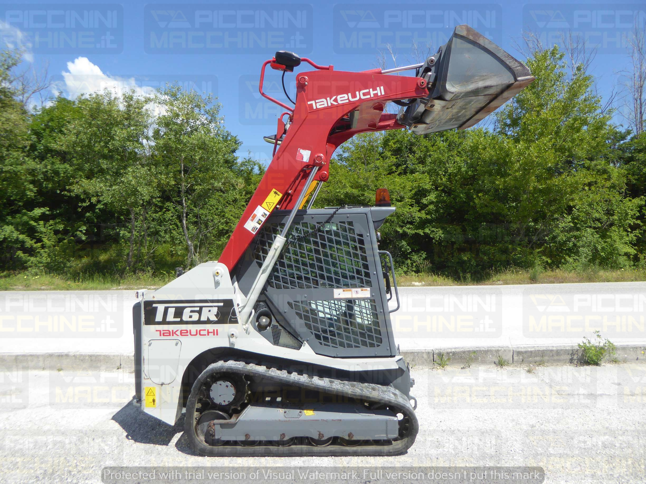 Pala cingolata Takeuchi TL6R in vendita - foto 6