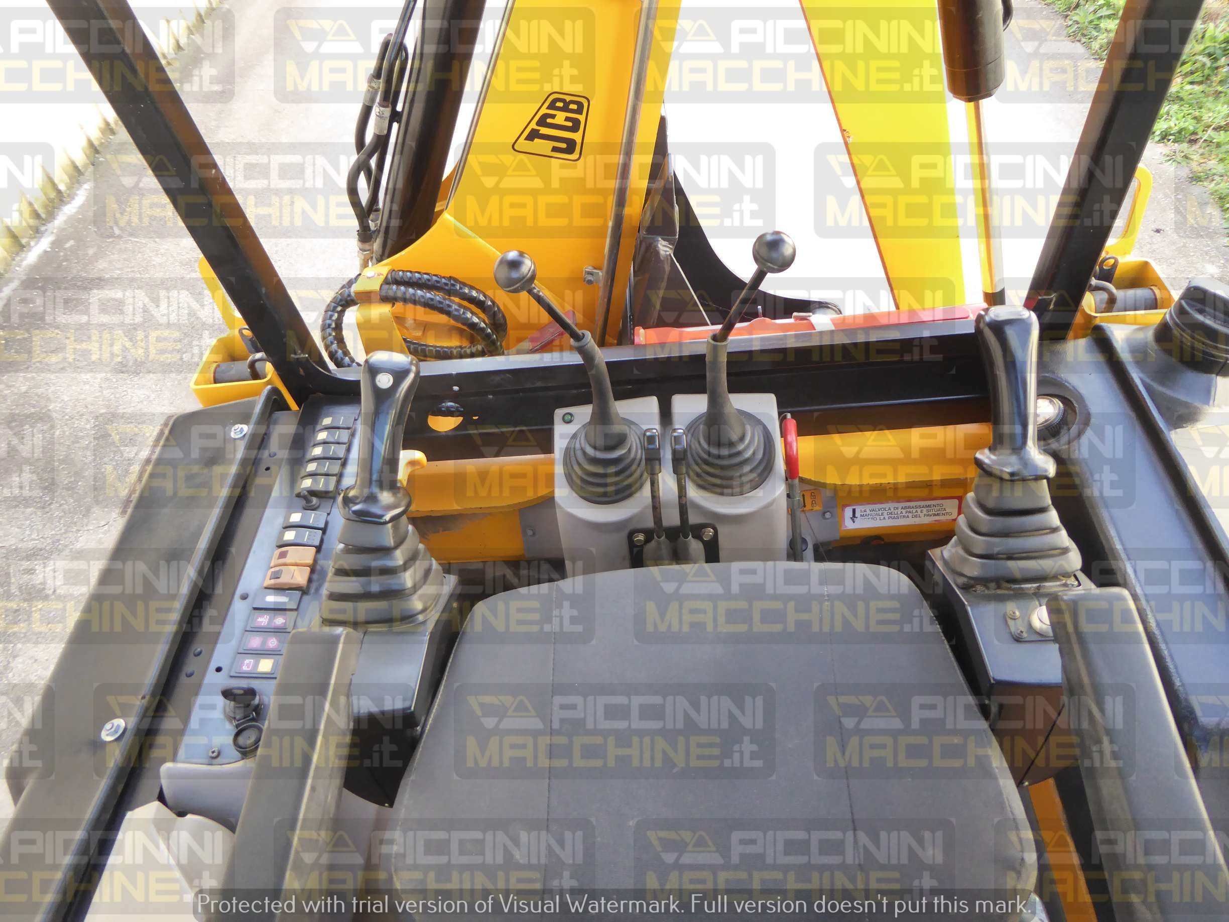 Terna rigida JCB 1CX HF in vendita - foto 13