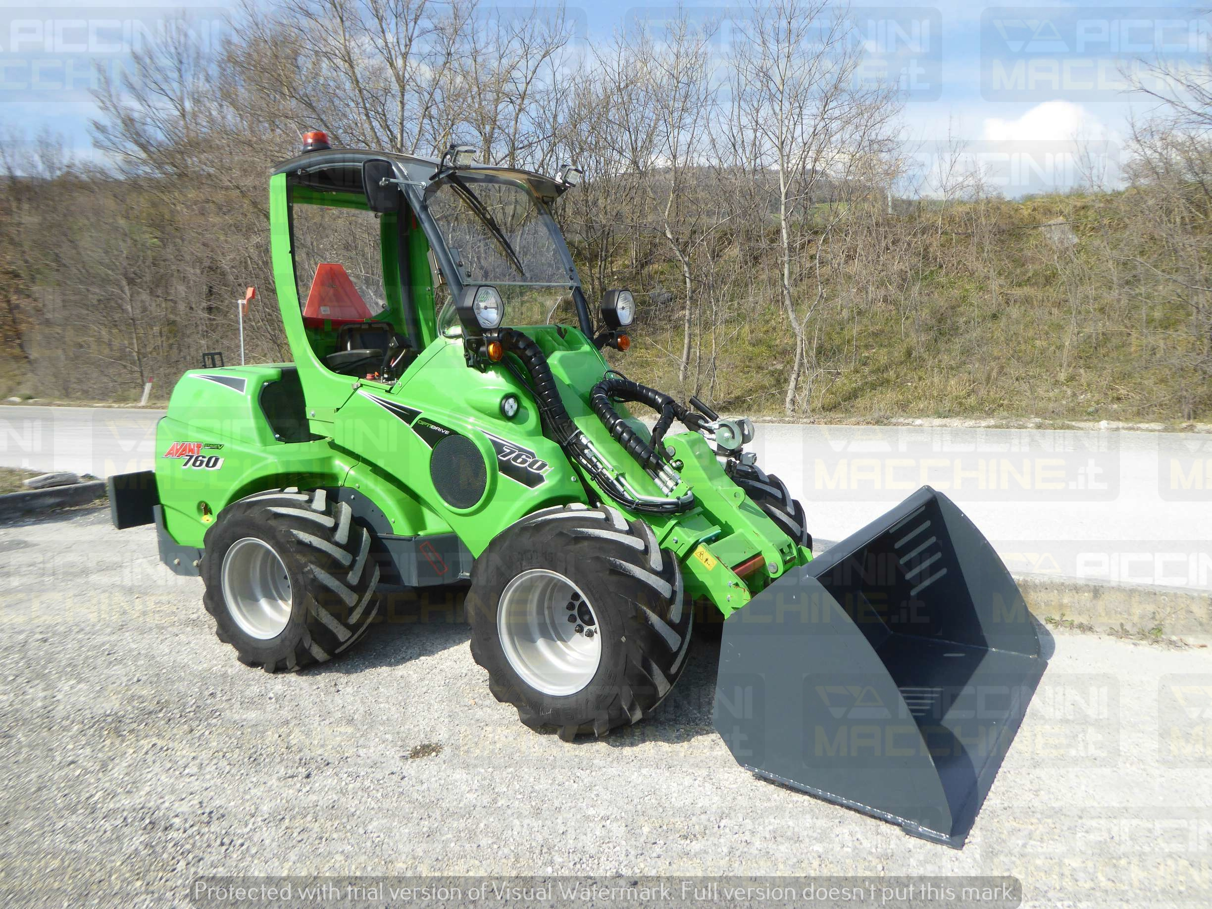 Pala gommata Avant 760I in vendita - foto 3