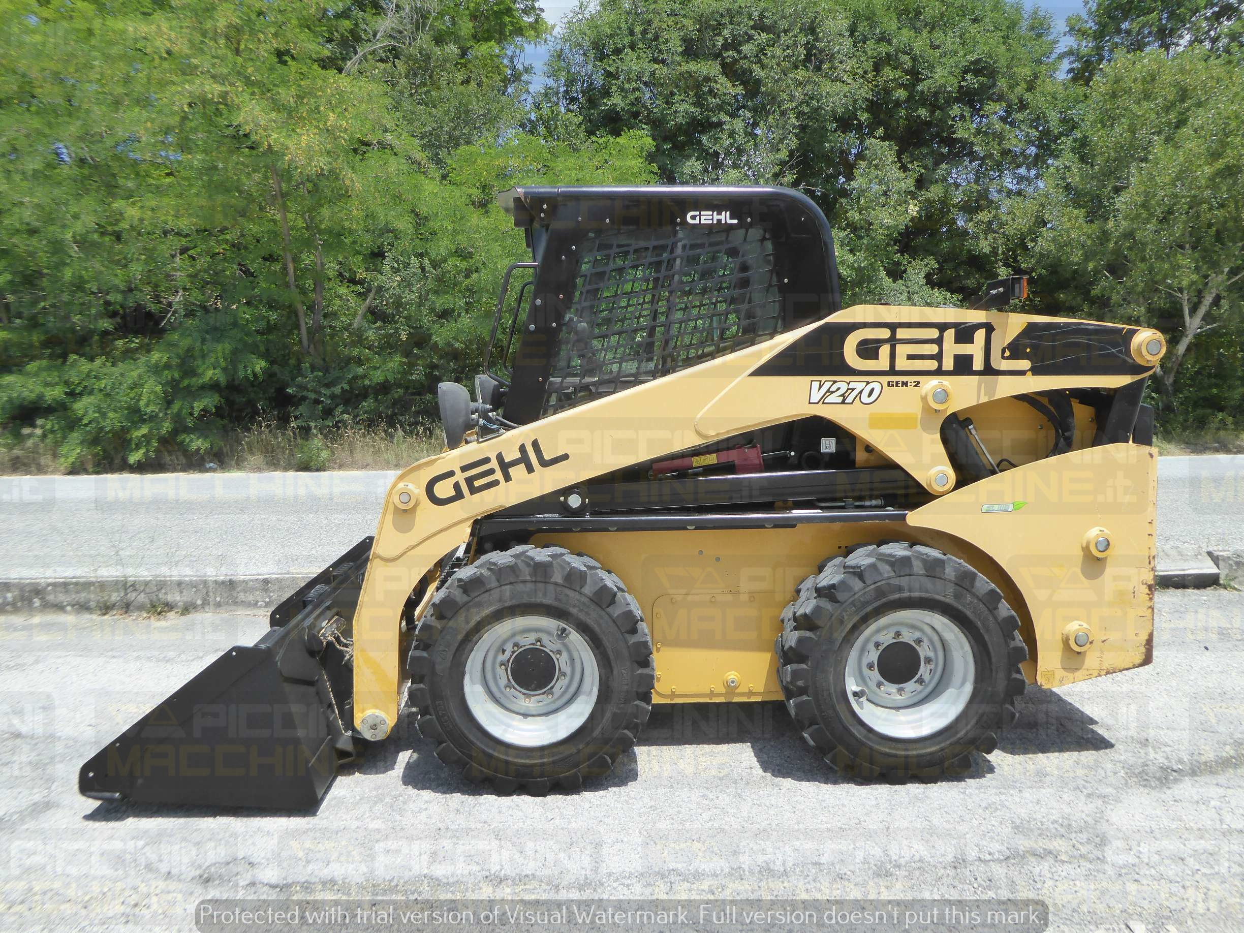 Minipala gommata Gehl V270 HF in vendita - foto 1