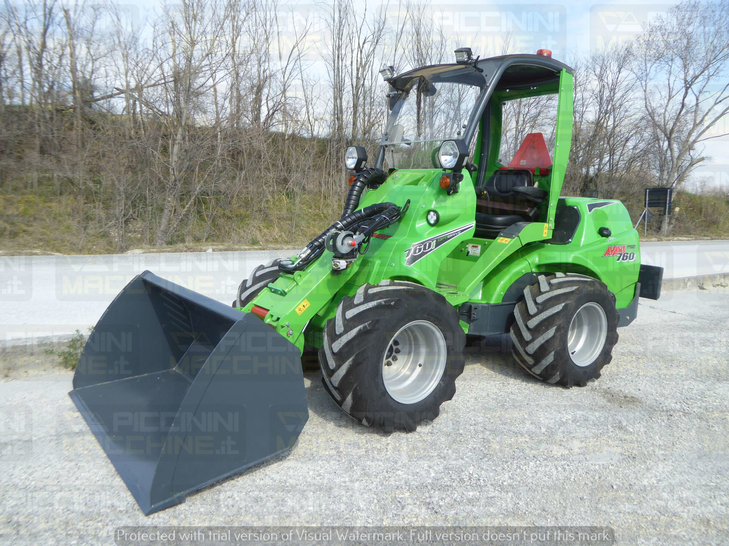 Pala gommata Avant 760I in vendita - foto 2