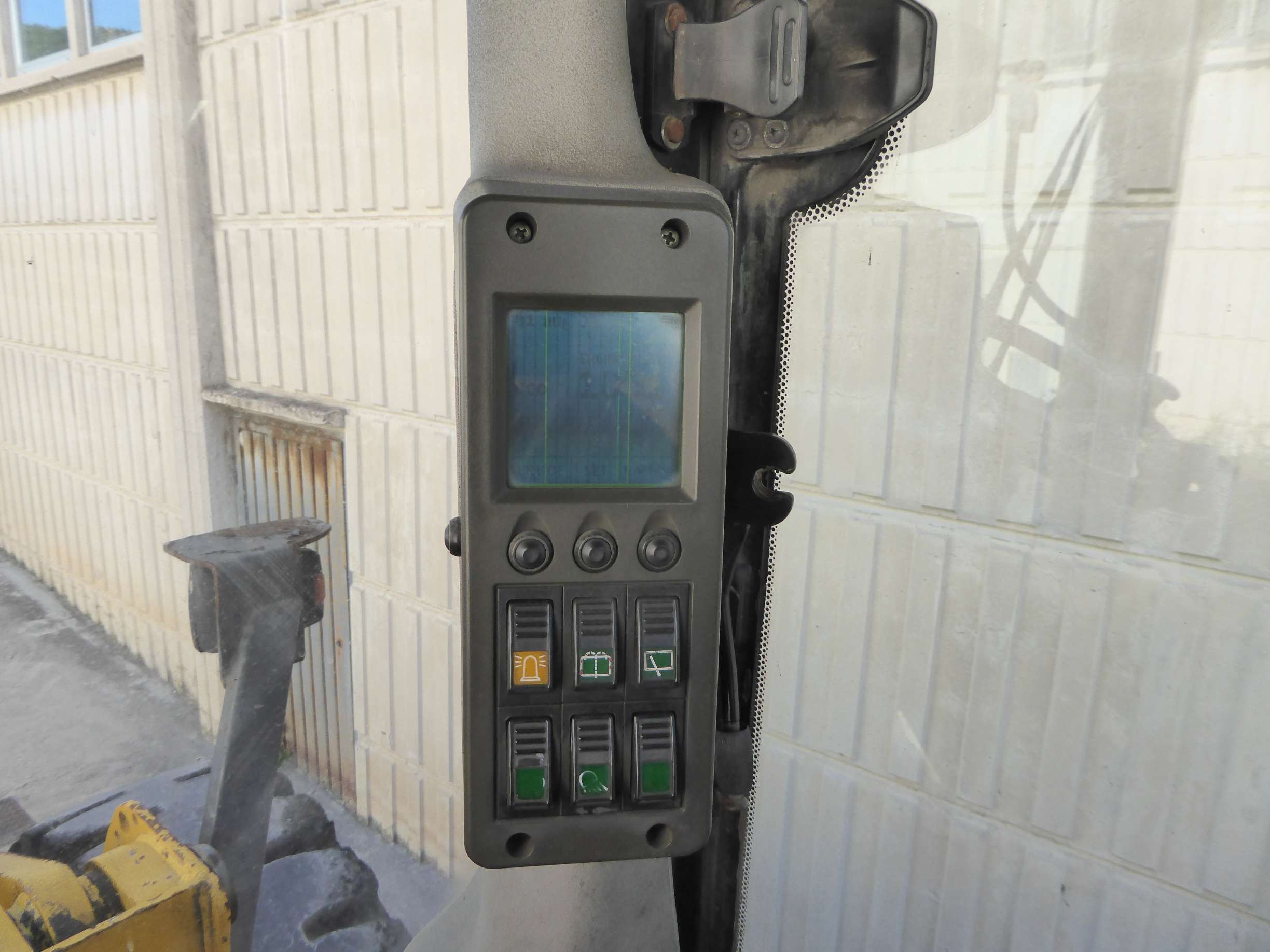 Pala gommata New Holland W130 in vendita - foto 13