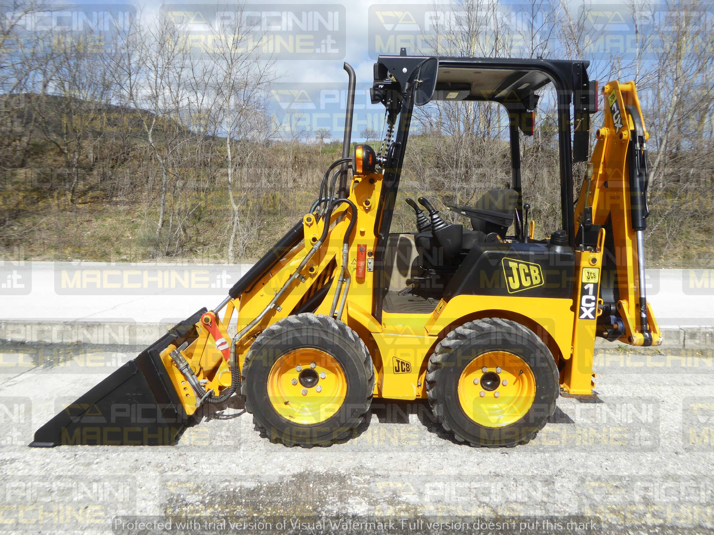 Terna rigida JCB 1CX HF in vendita - foto 1