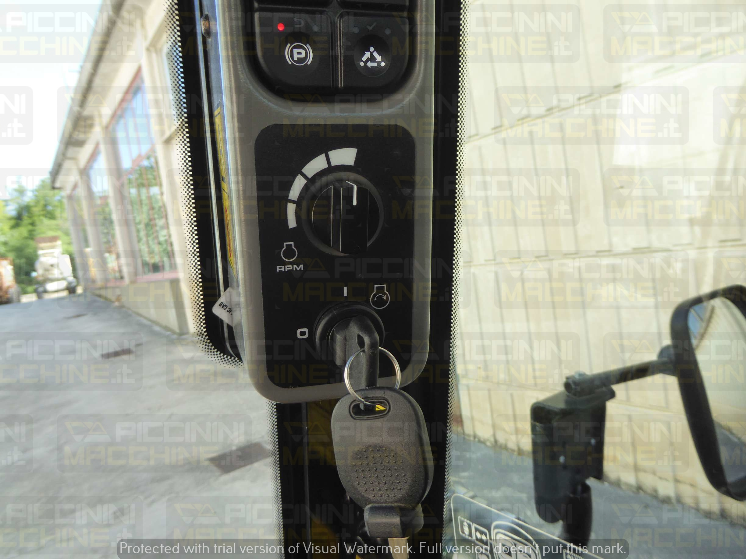 Minipala gommata JCB 270 HF in vendita - foto 12