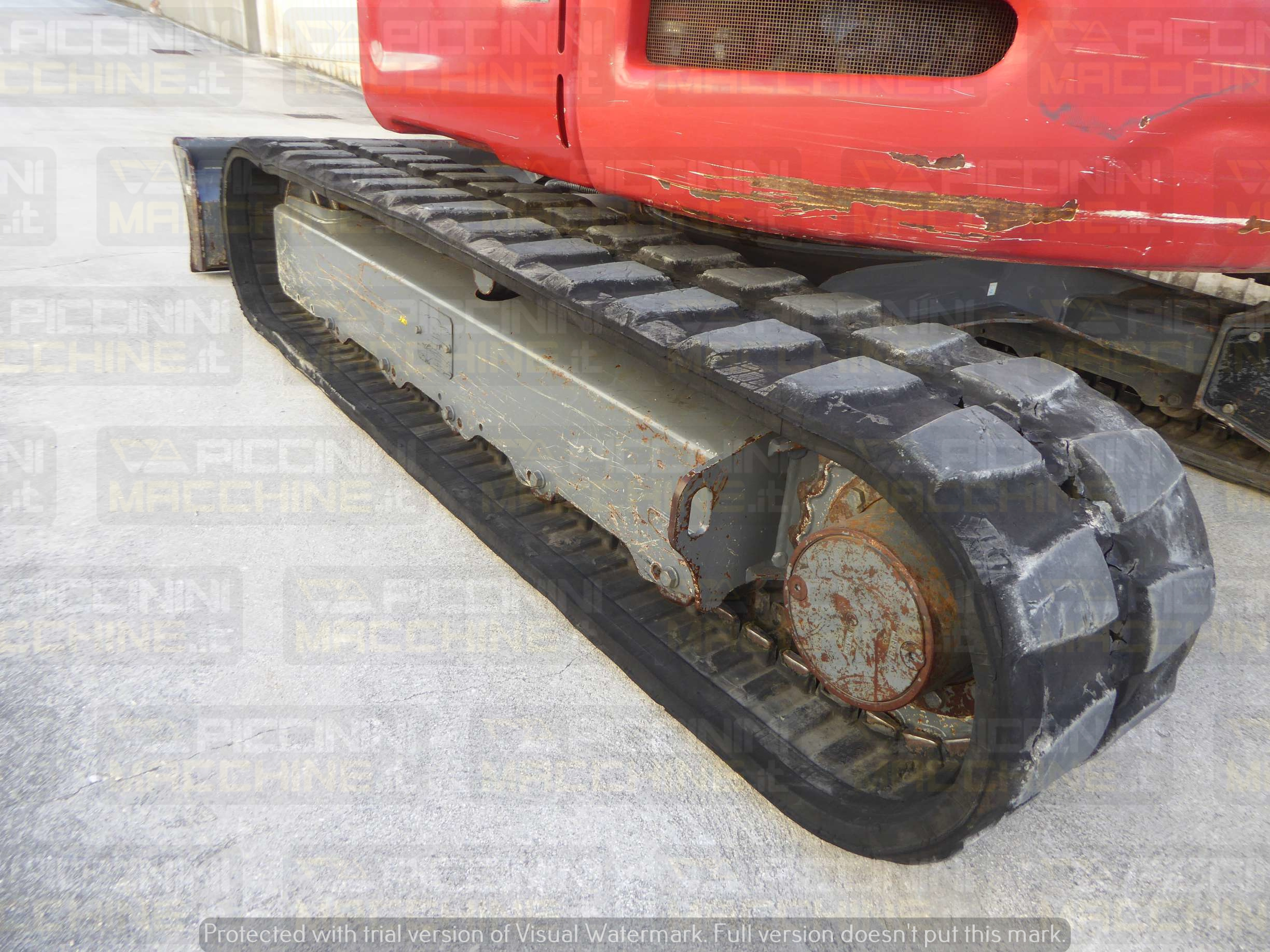 Escavatore cingolato Takeuchi TB257FR in vendita - foto 11