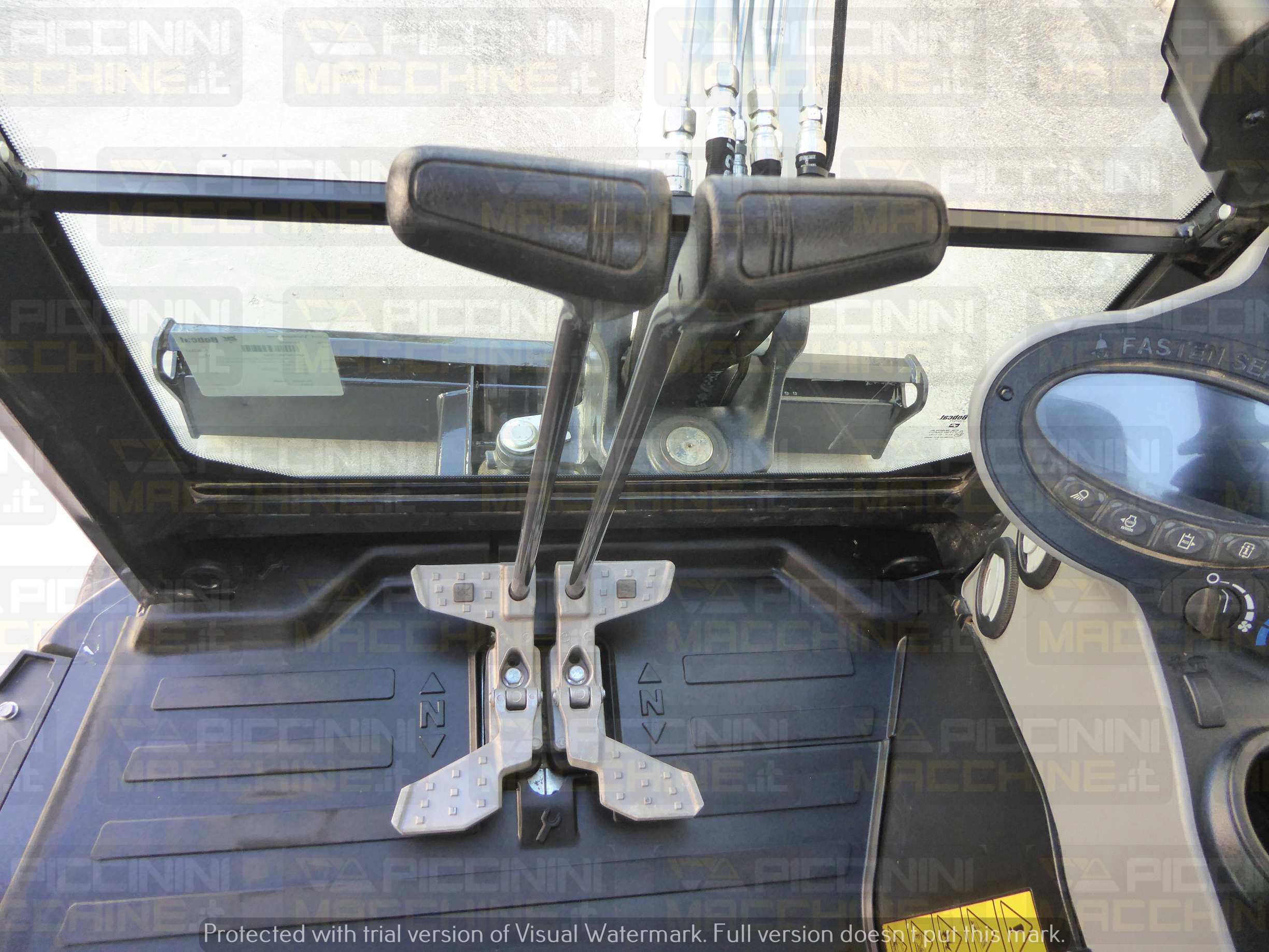 Miniescavatore Bobcat E27Z in vendita - foto 10