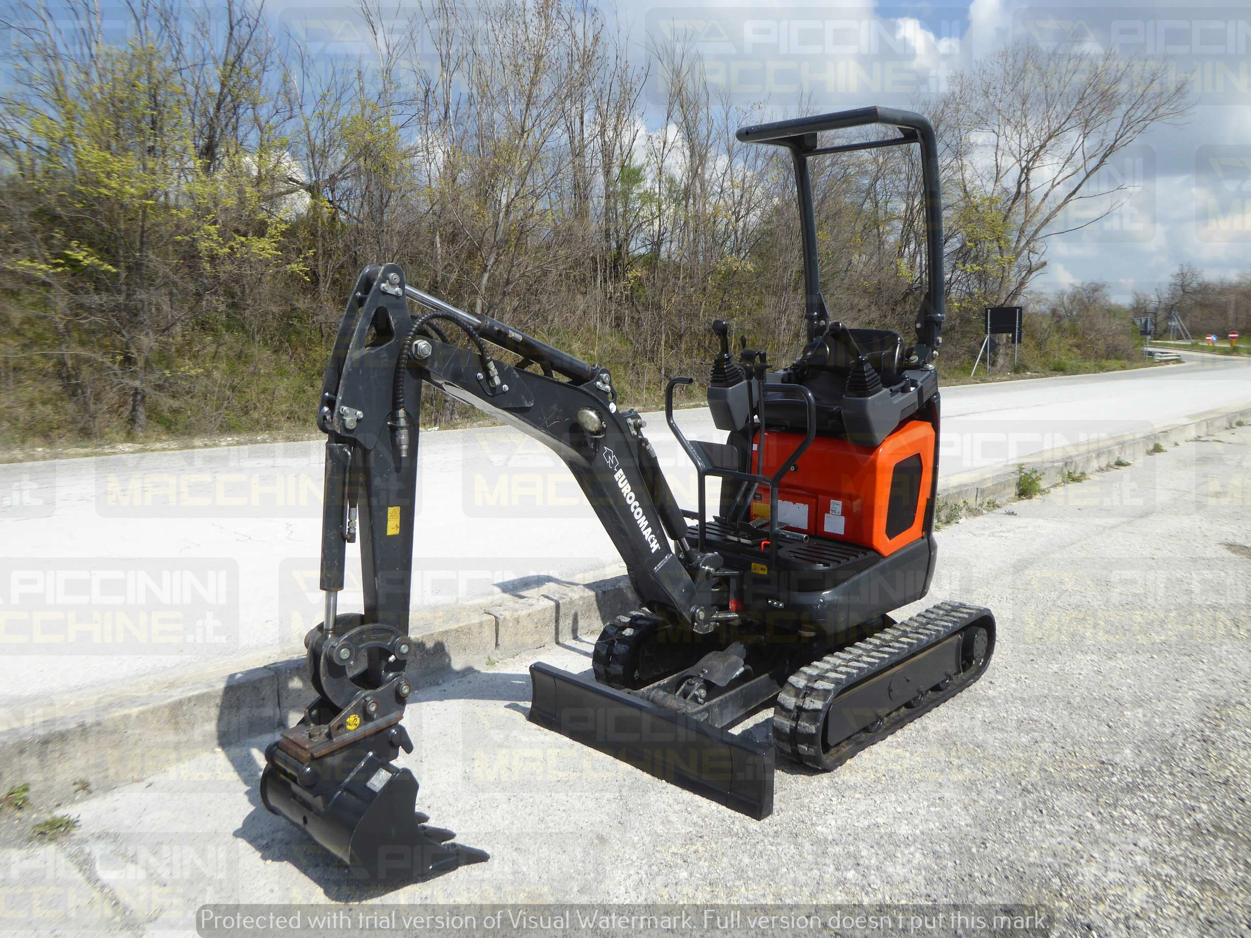 Miniescavatore Eurocomach ES12ZT in vendita - foto 2