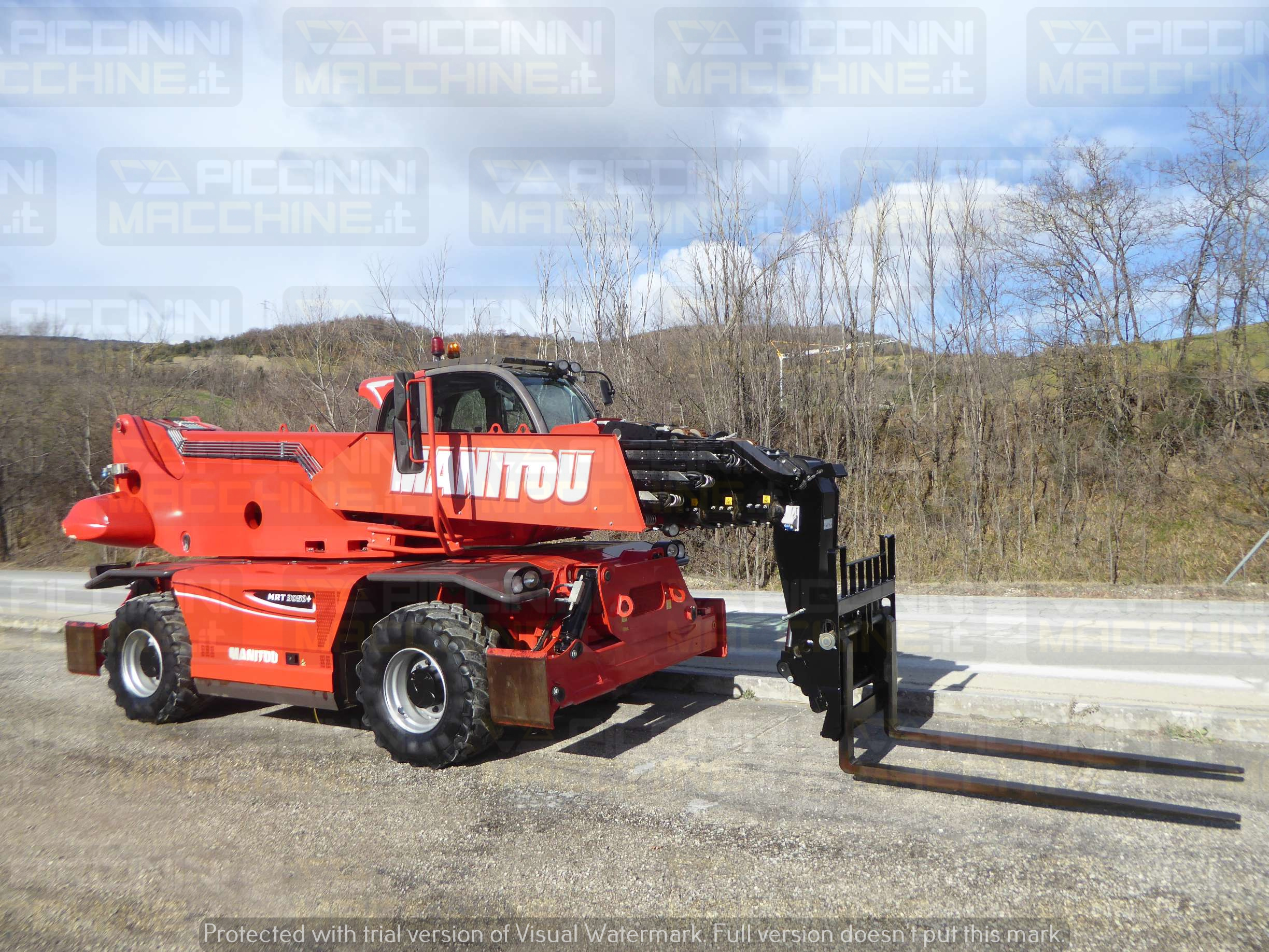 Sollevatore telescopico Manitou MRT3050 PLUS PRIVILEGE in vendita - foto 3