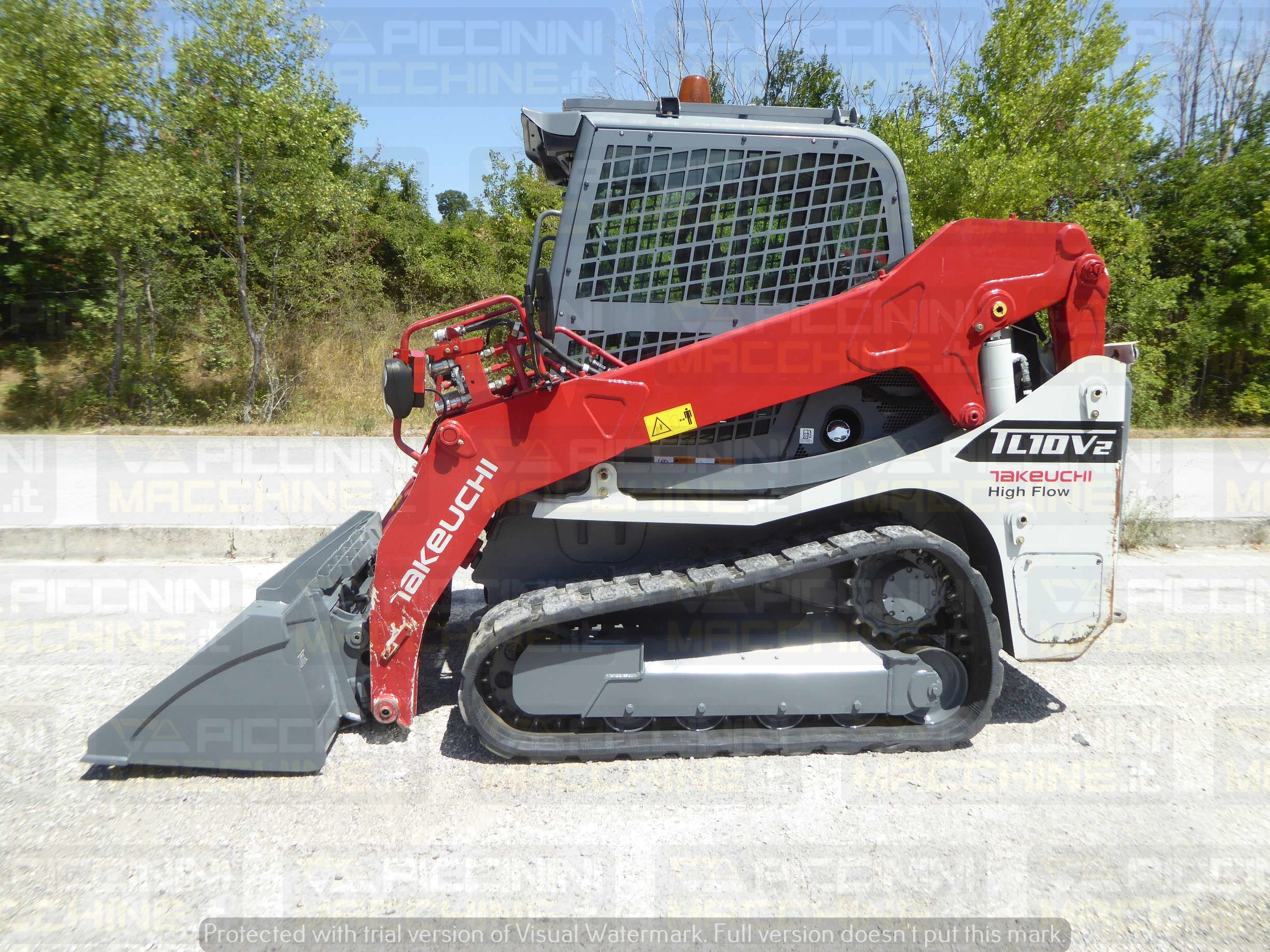 Pala cingolata Takeuchi TL10V2 in vendita - foto 1