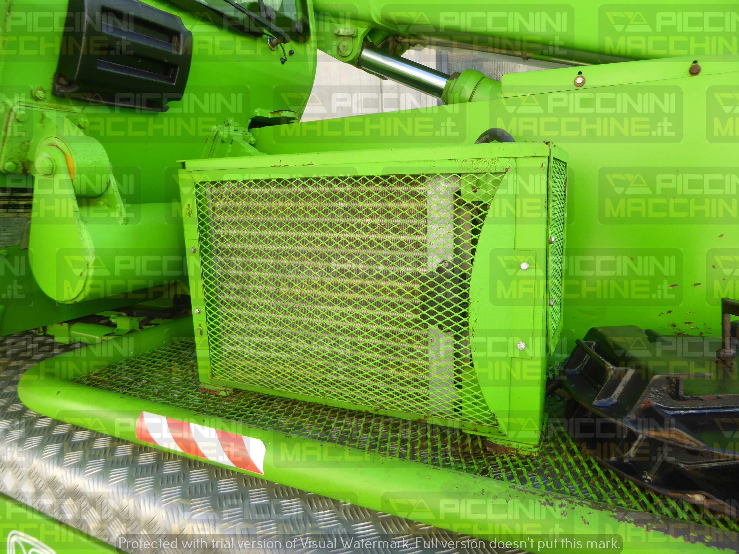 Sollevatore telescopico girevole Merlo ROTO 40.25 MCSS in vendita - foto 7