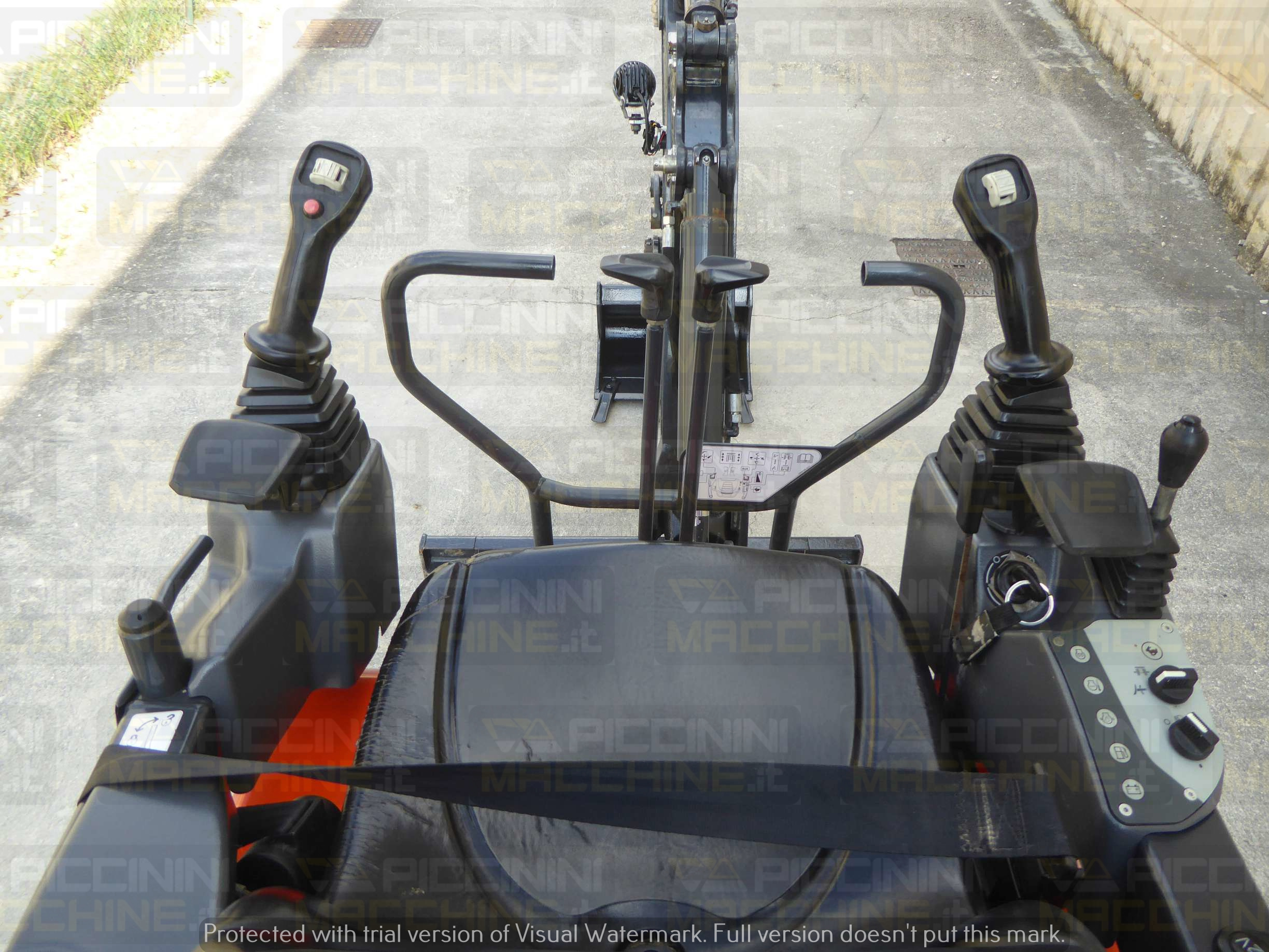 Miniescavatore Eurocomach ES12ZT in vendita - foto 14