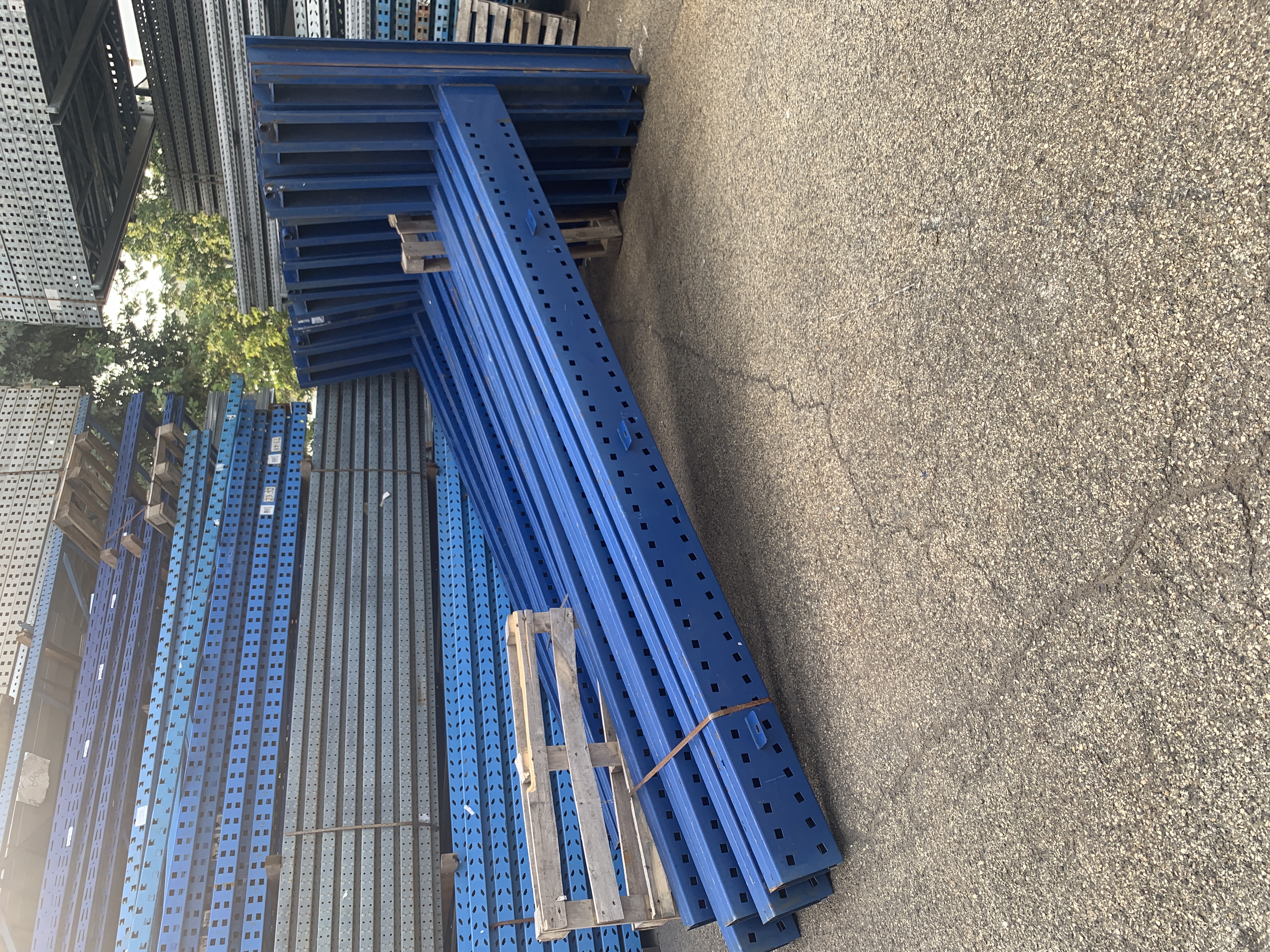 Scaffali Cantilever Monofronte e Bifronte. in vendita - foto 2