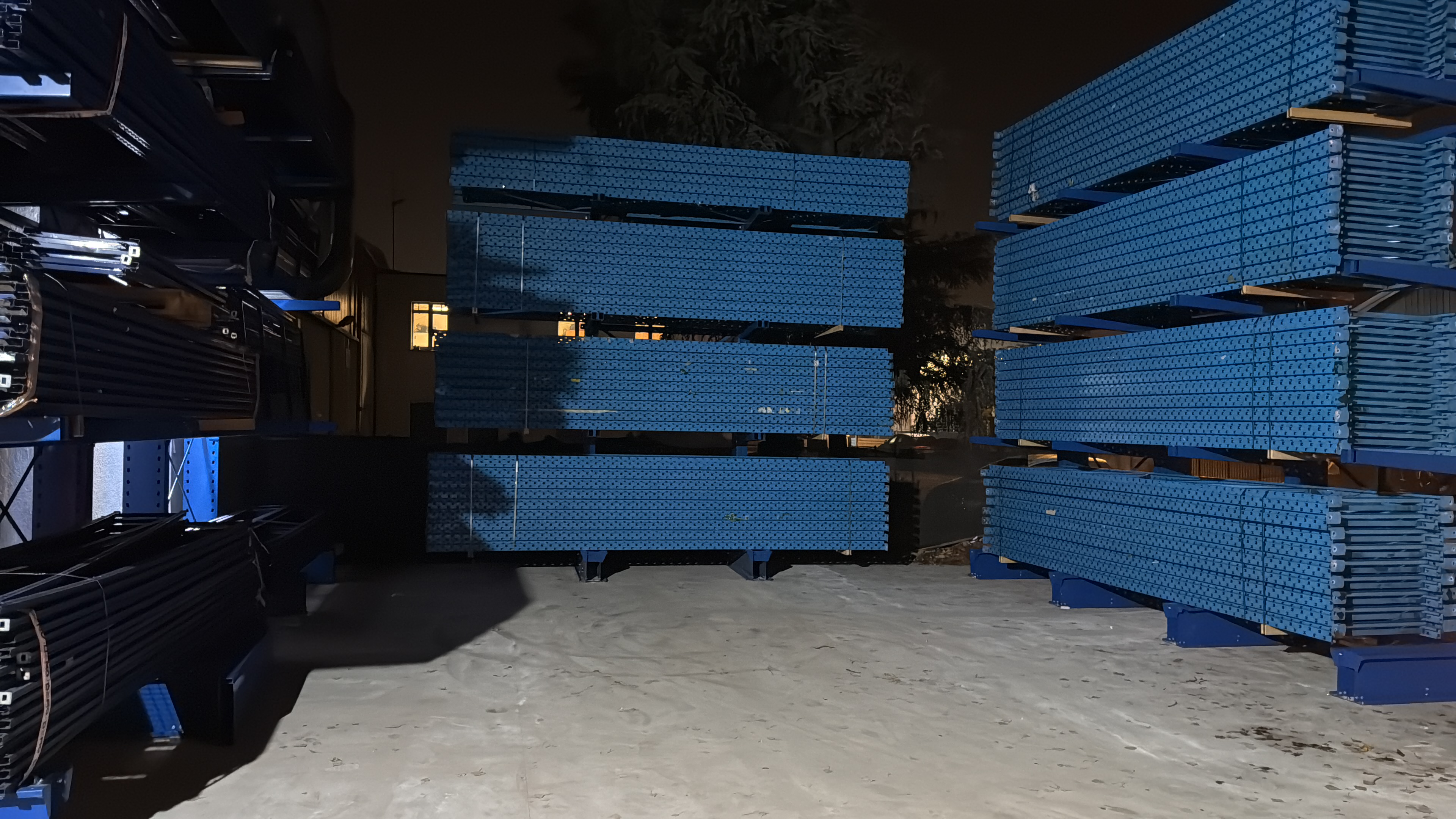 Scaffalatura usata  in vendita - foto 6