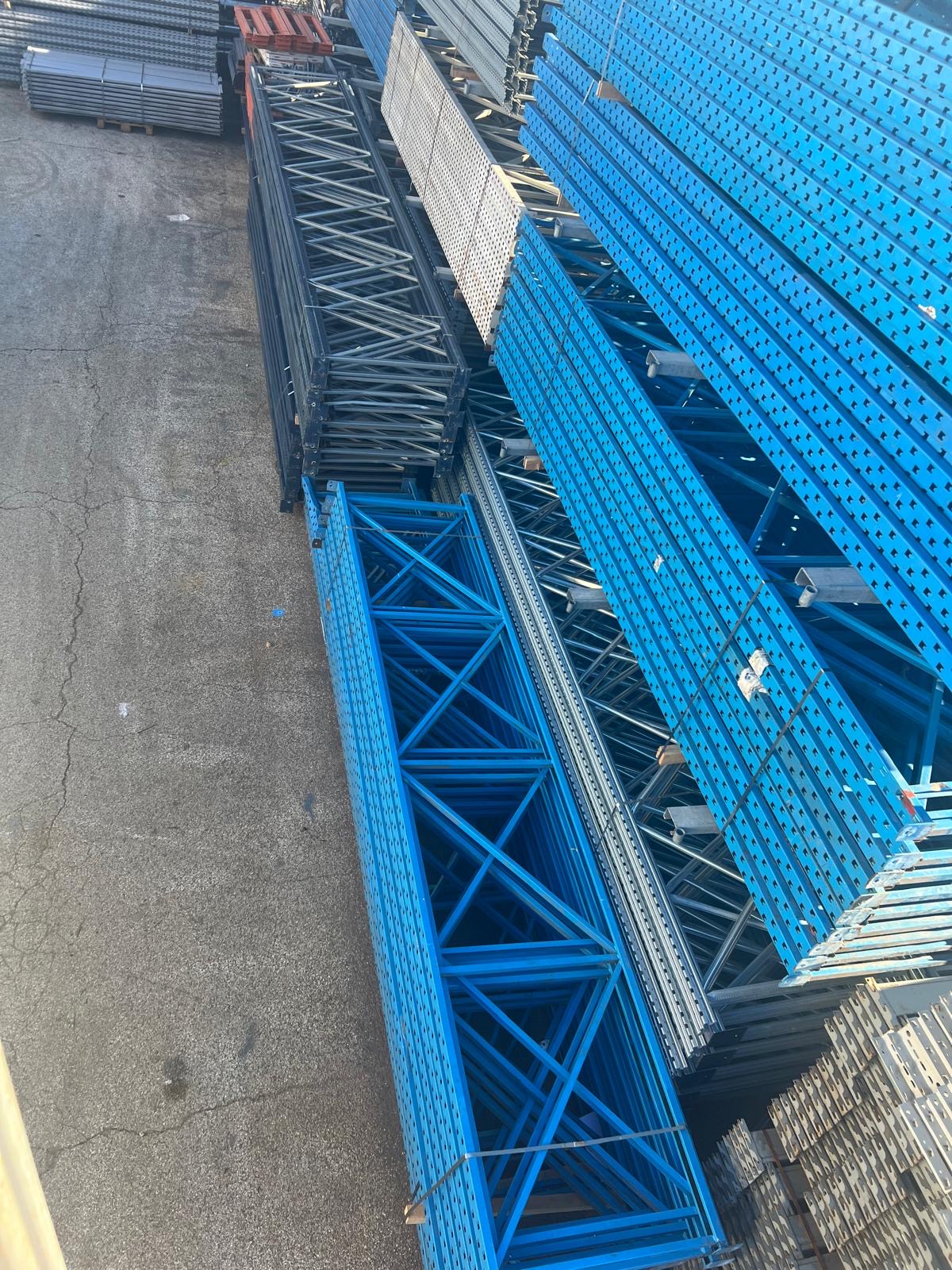 Scaffali  in vendita - foto 2