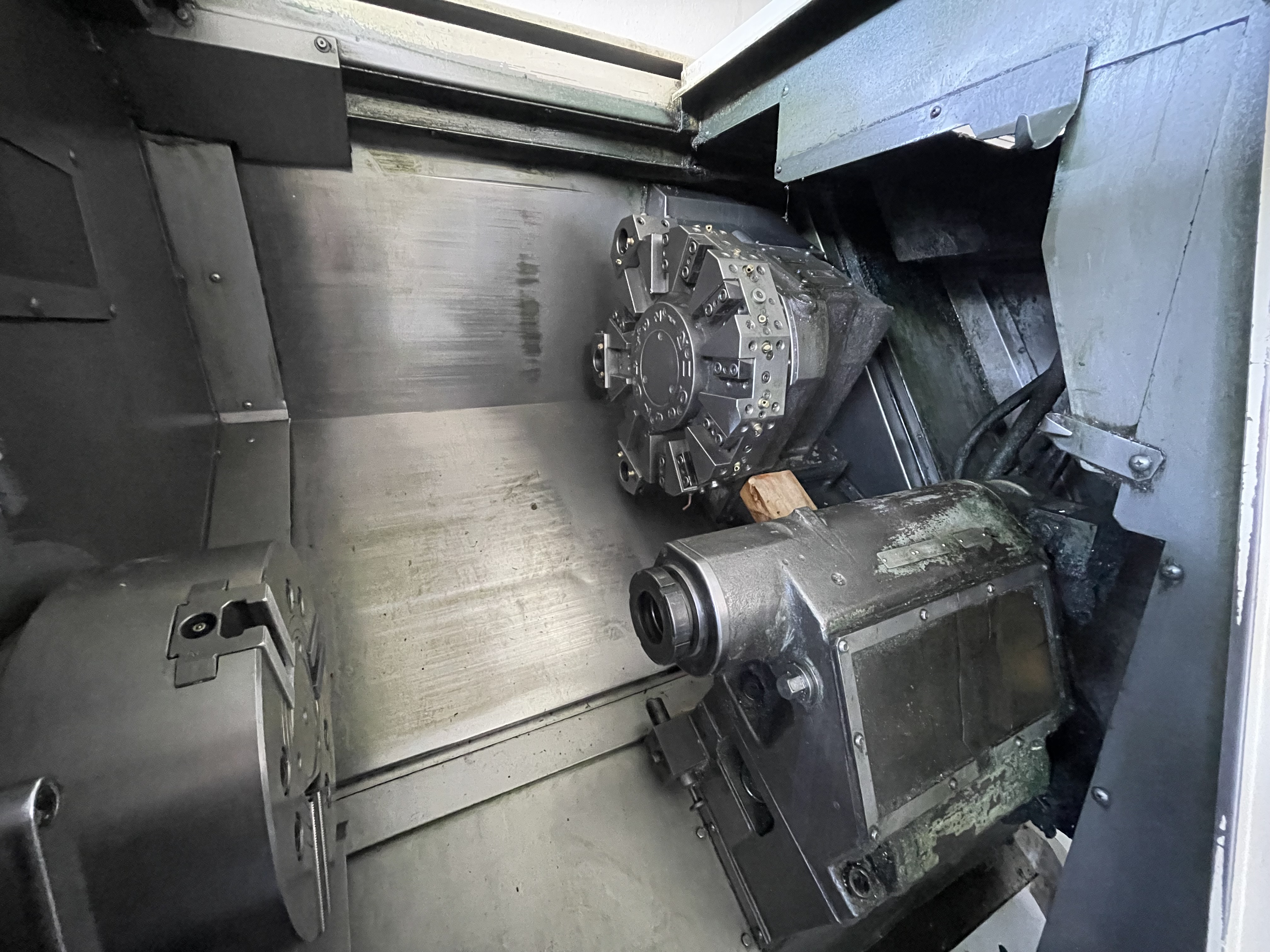 TORNIO CNC USATO OKUMA LB 300 in vendita - foto 7