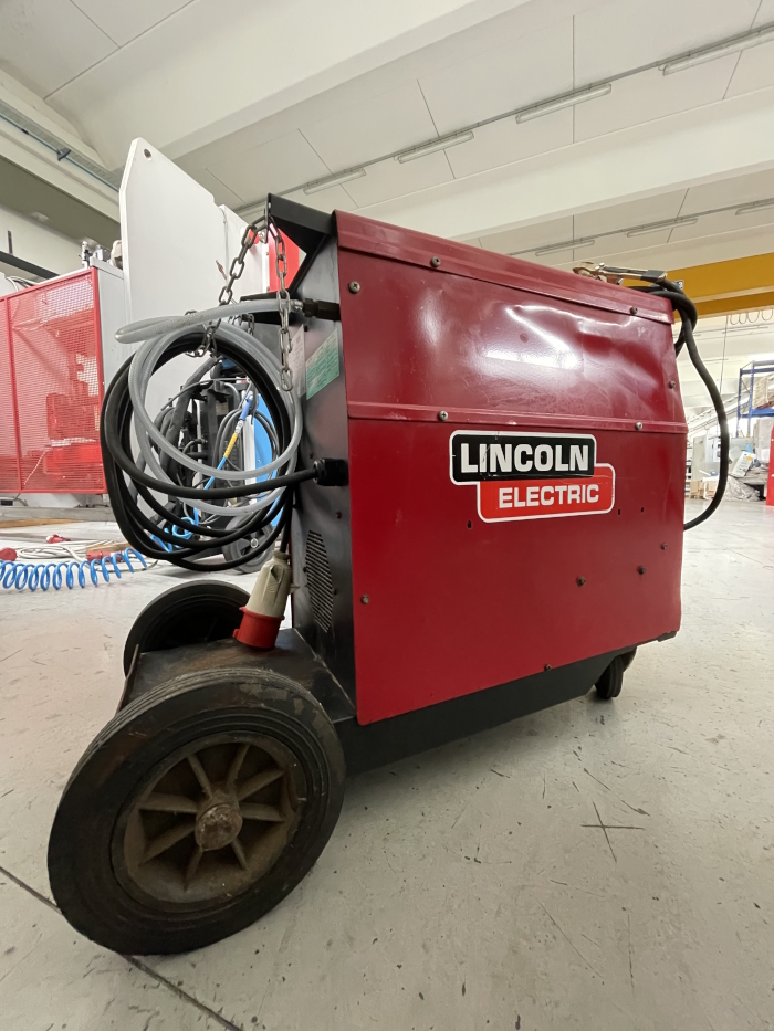 Saldatrice usata LINCOLN COMPACT 208-I in vendita - foto 3
