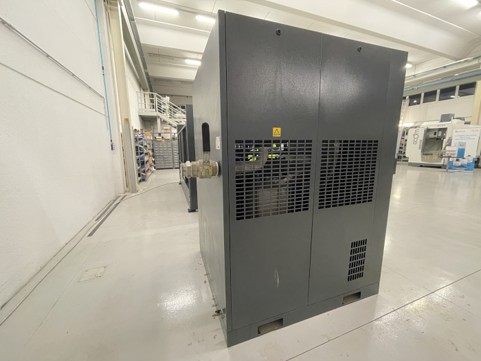 Compressore a vite usato ATLAS COPCO GA 110 VSD in vendita - foto 2