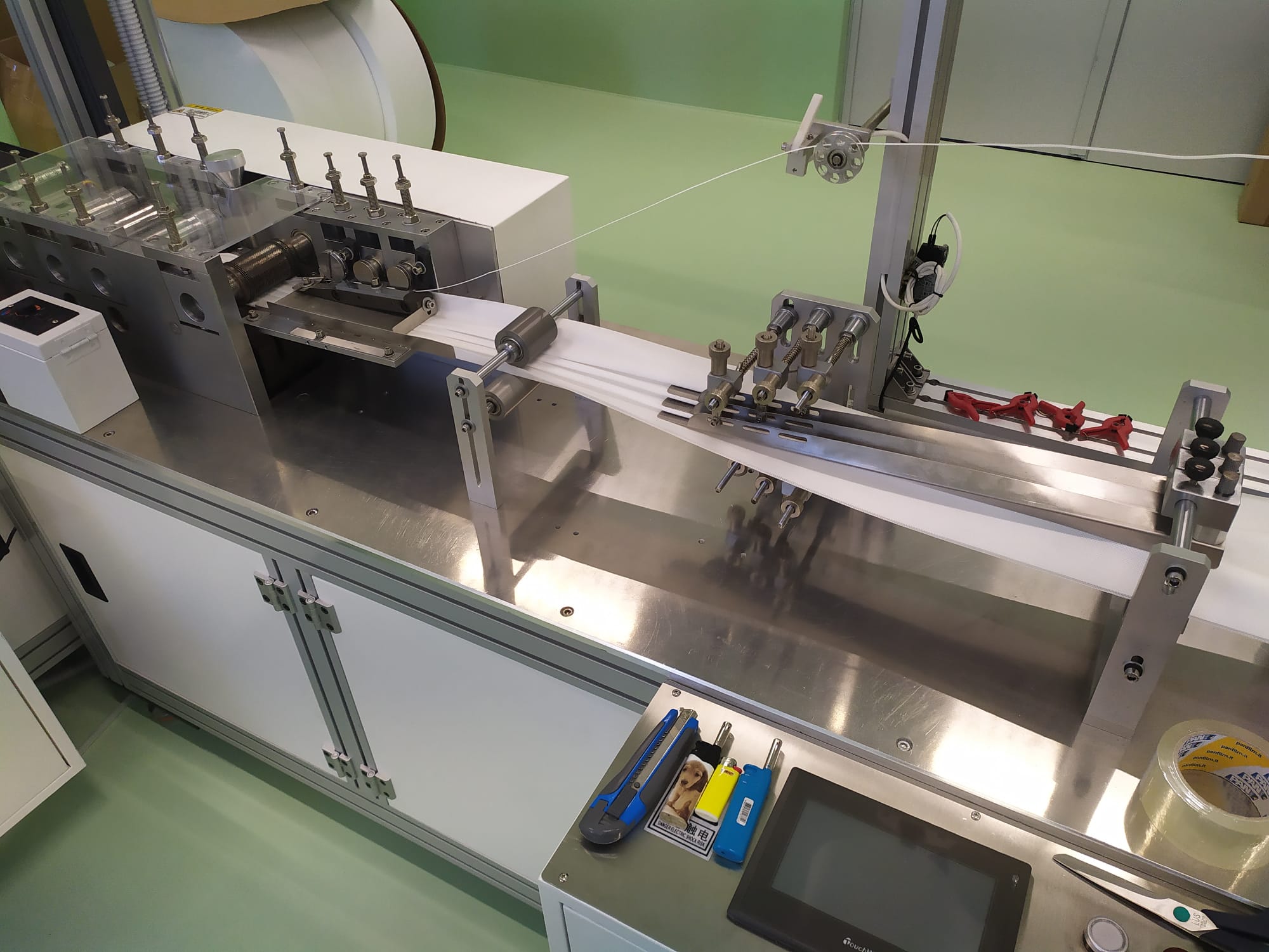 Linea di produzione di mascherine chirurgiche  in vendita - foto 7