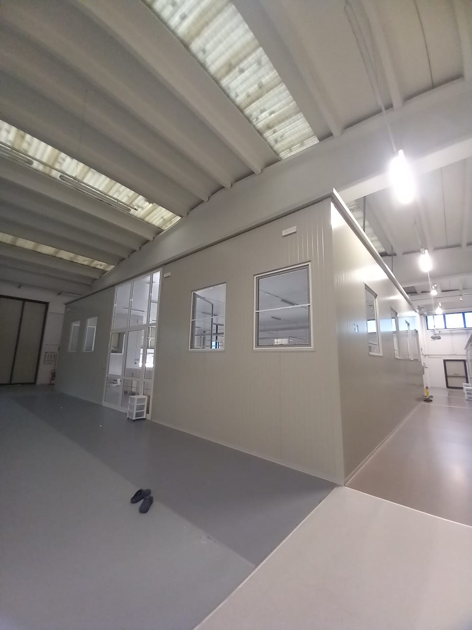 Fabbricati industriali in vendita