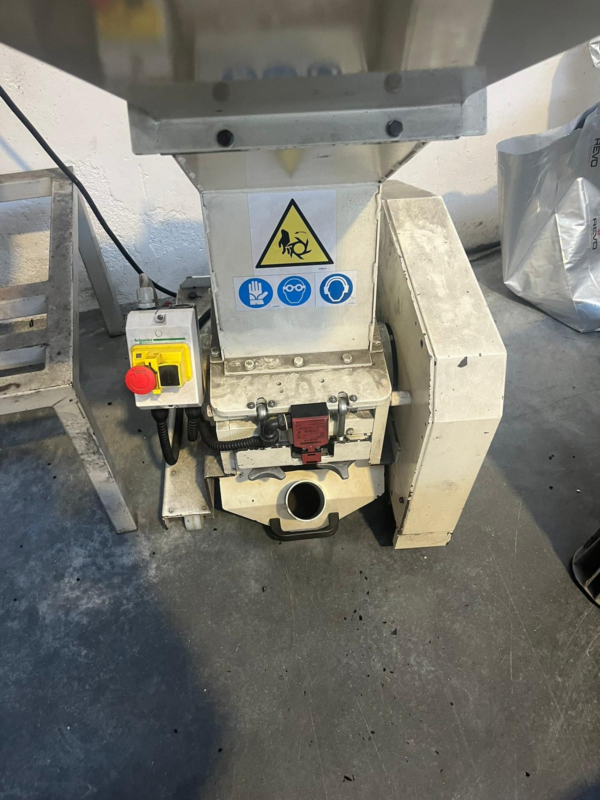 Mulini marca CMG per plastica in vendita - foto 4