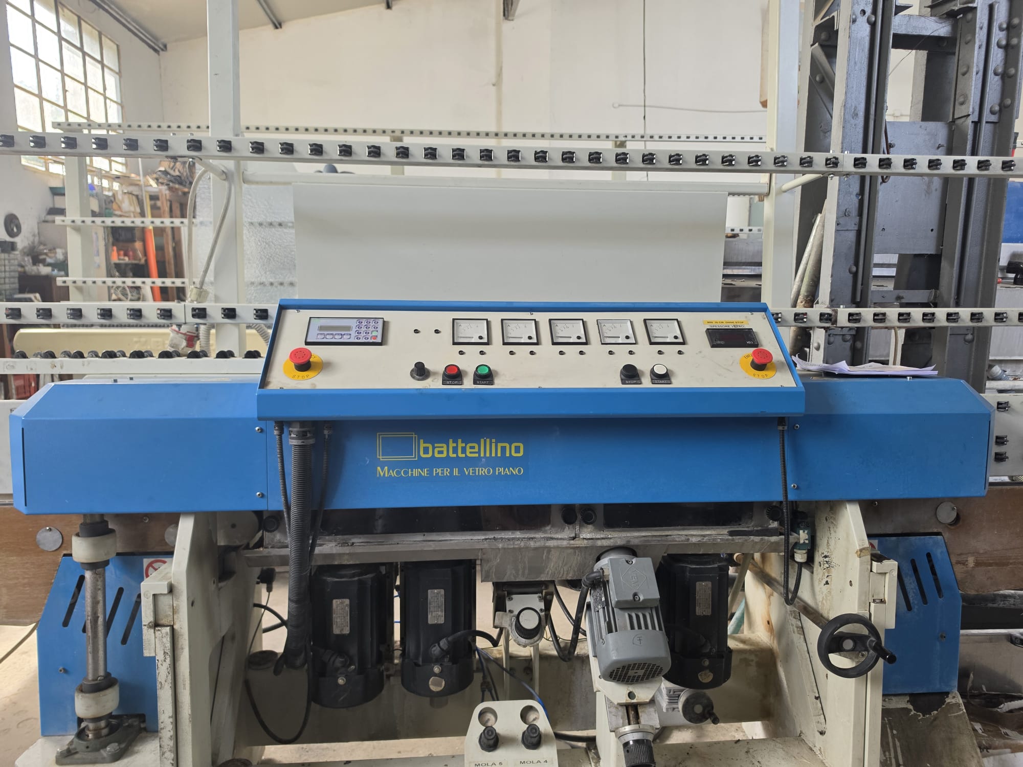 Macchine lavorazione vetro in vendita