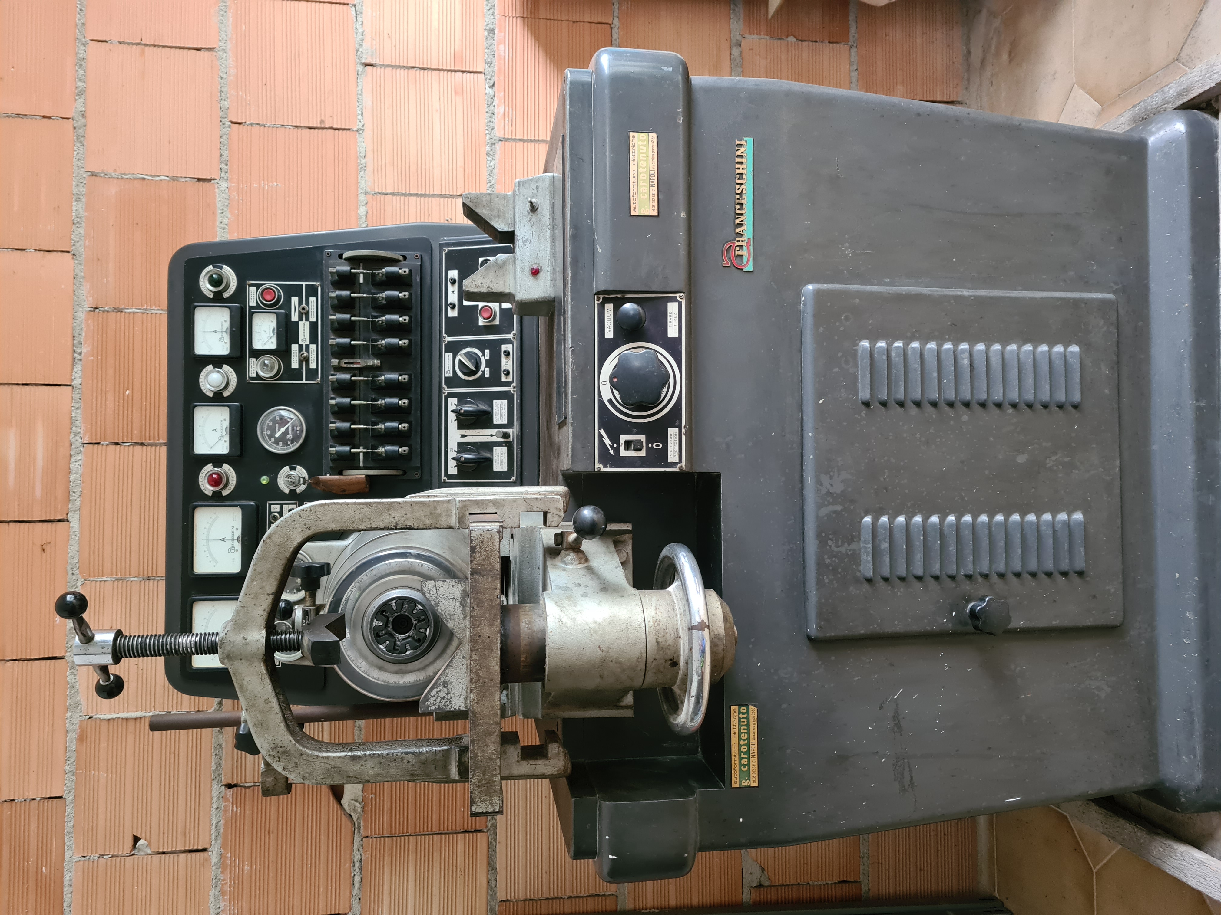 Banco prova vintage per elettrauto in vendita - foto 5
